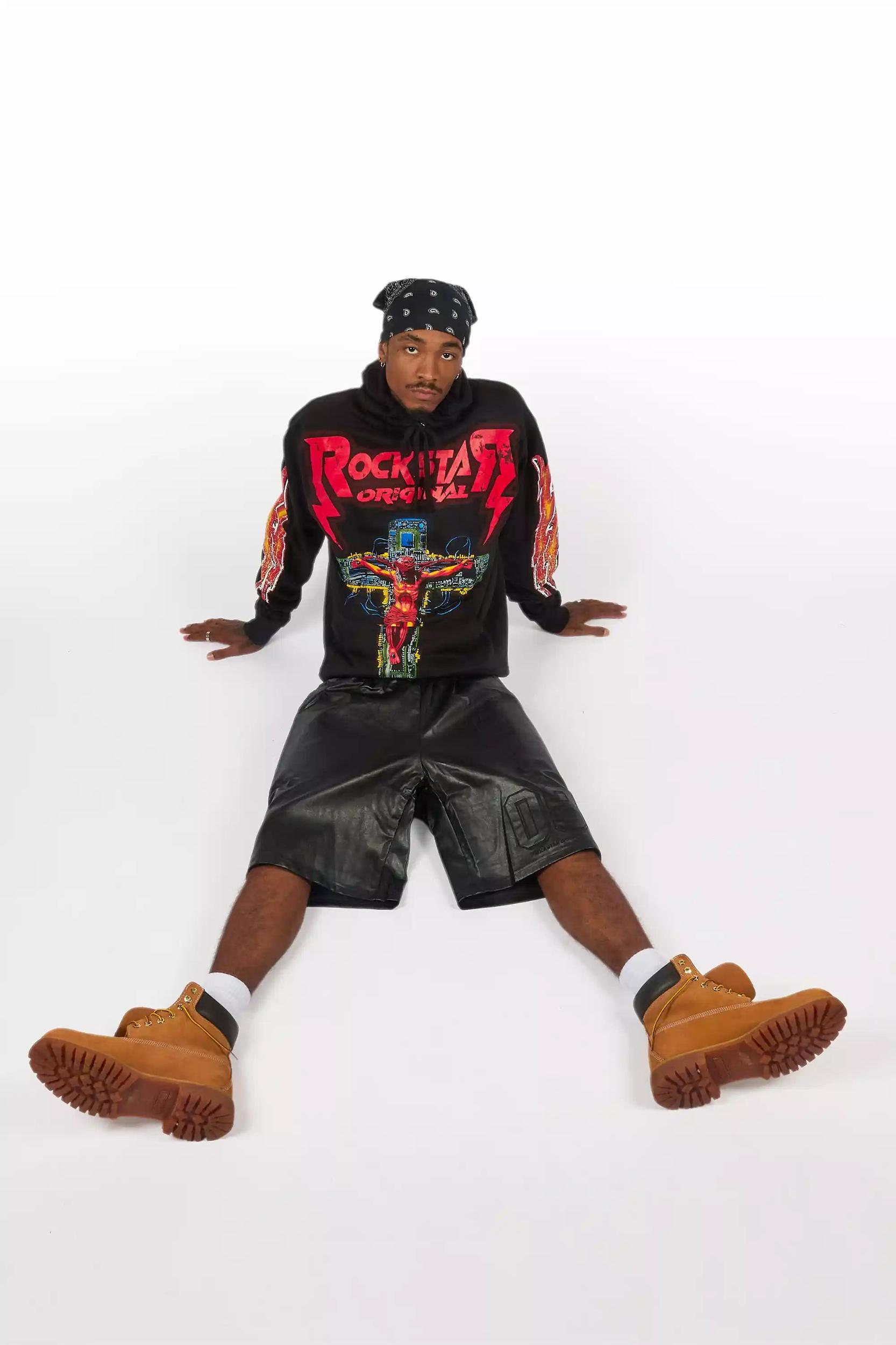 Antosha Black T-Shirt/Short Set Male Product Image