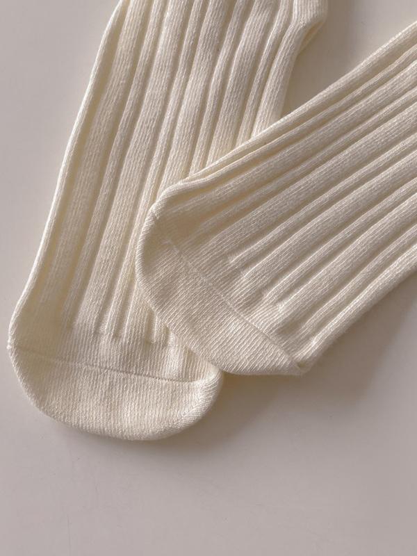 Pleated Wood Ear Lace Socks Product Image