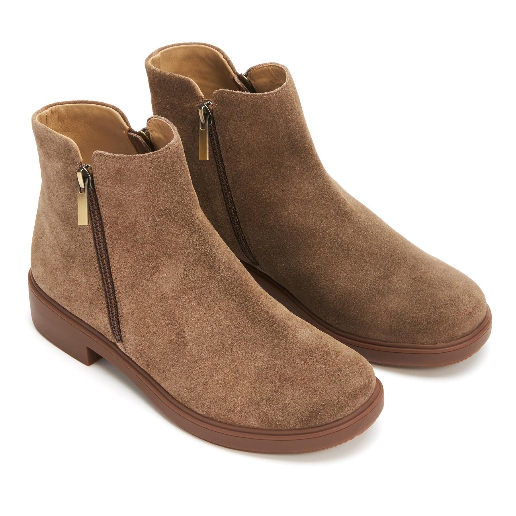 Compass Buckle Metatarsal Female Product Image