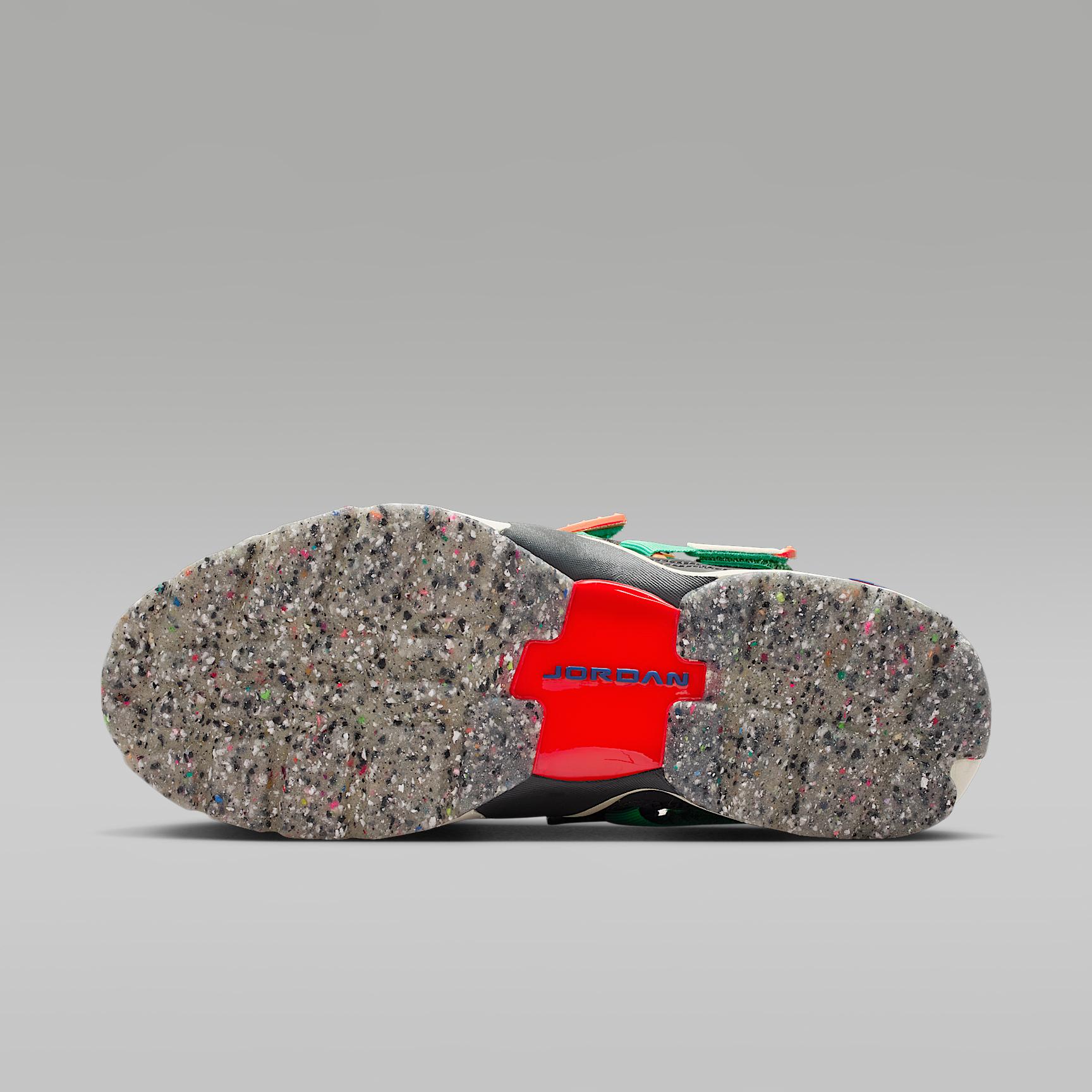 Jordan Trunner LX Women's Shoes Product Image