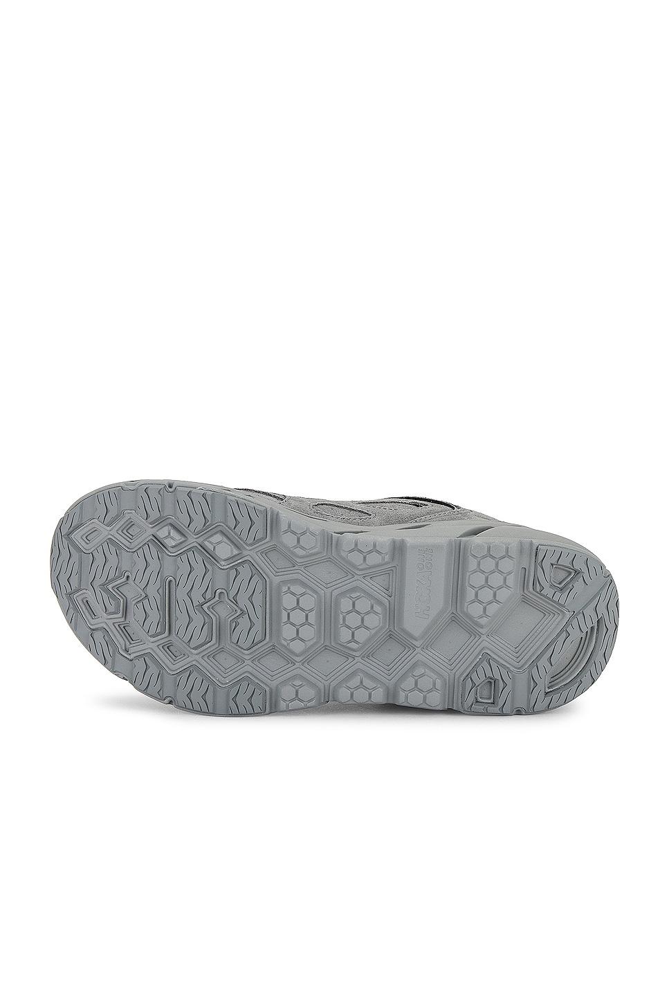 U Clifton L Suede Product Image