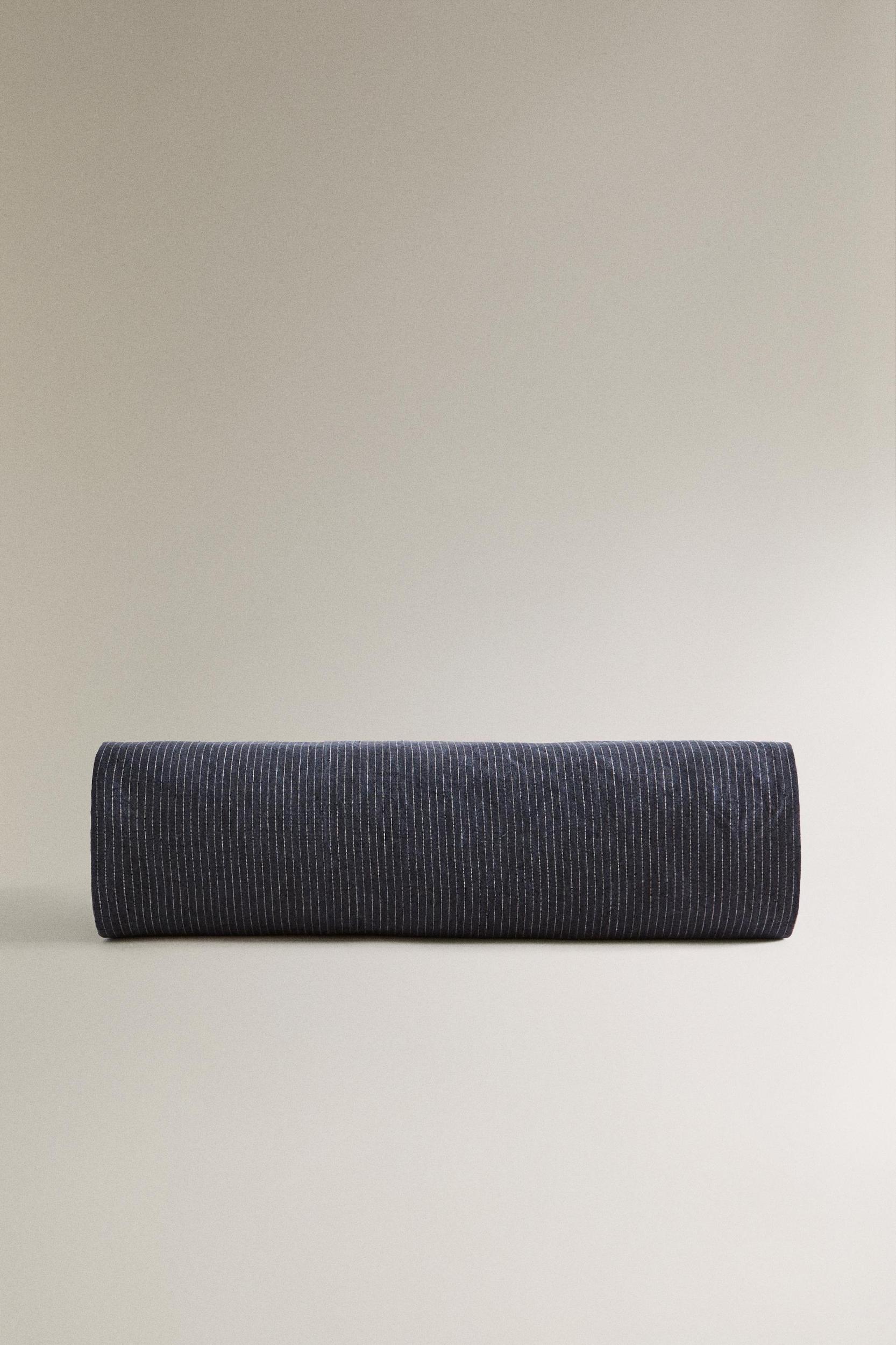 BEACH WRAP TOWEL WITH THIN STRIPES Product Image