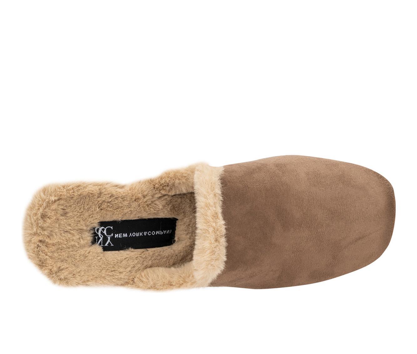 Women's New York and Company Wynna Clogs Product Image