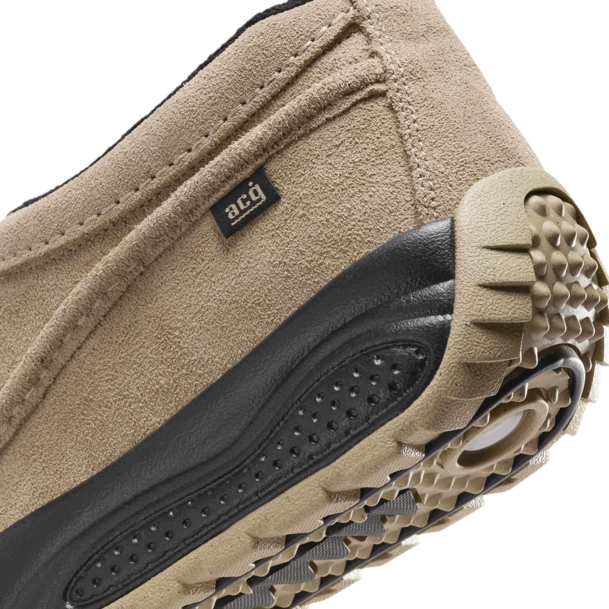 Mens Nike ACG Izy Shoes | FV4317-200 Product Image