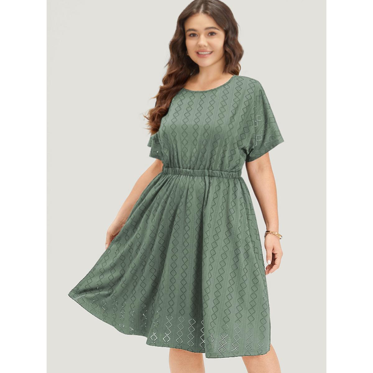 Plus Size Plain Geo Eyelet Batwing Sleeve Elastic Waist Dress Mint Women Casual Texture Round Neck Short sleeve Curvy Midi Dress BloomChic 18-20/2X Product Image