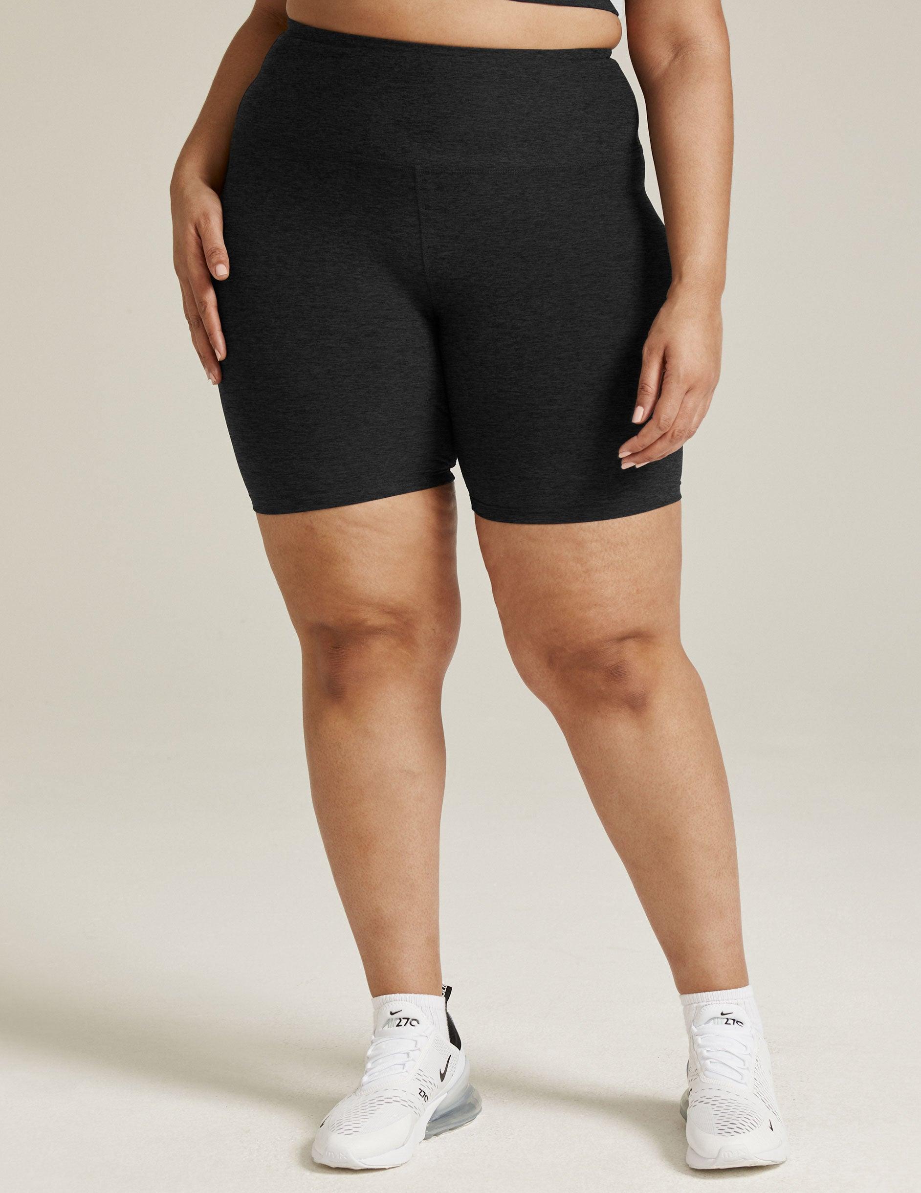 Spacedye Keep Pace 7" Short Product Image