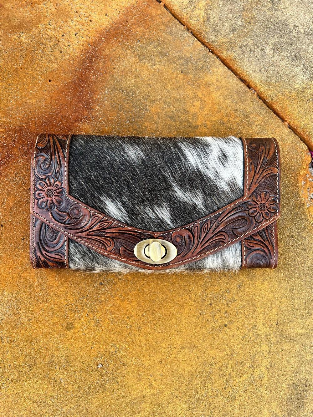 Circle The Wagons Wallet Product Image