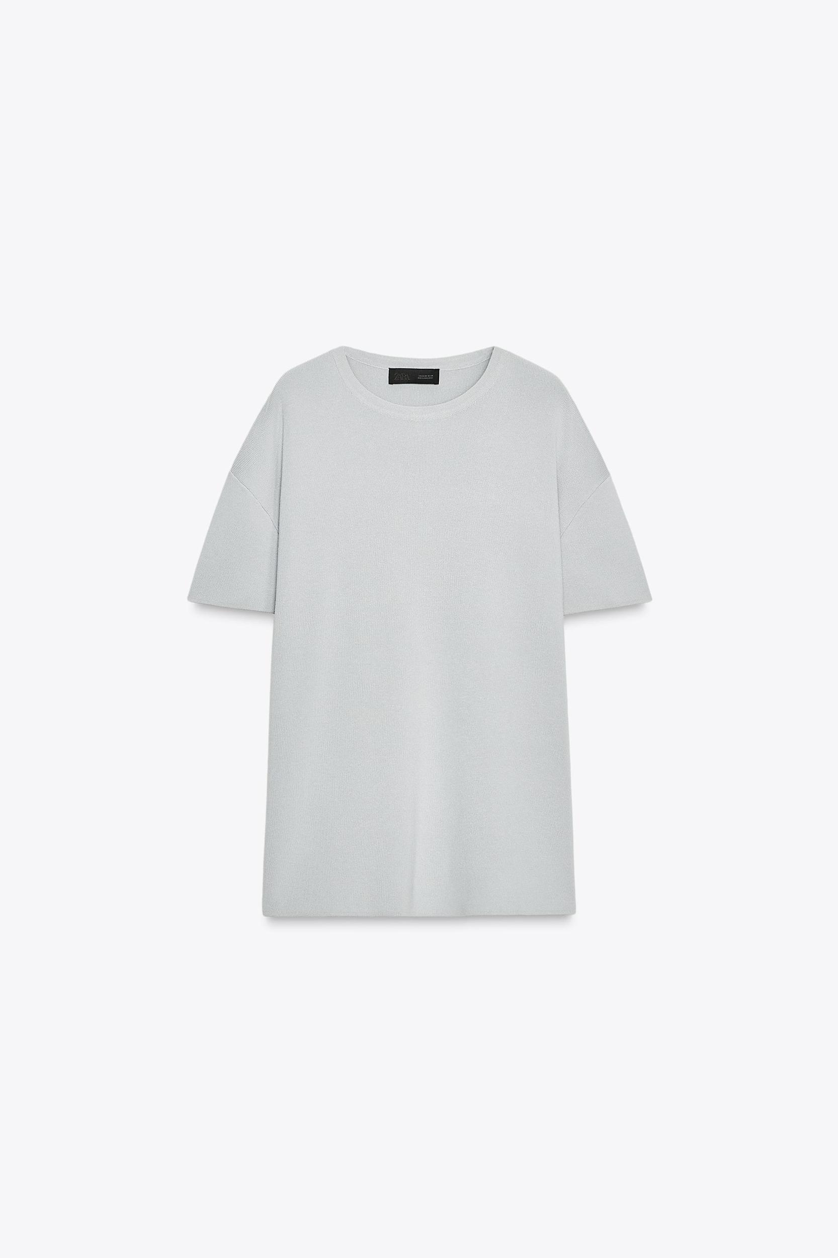 OVERSIZED PLAIN KNIT TOP Product Image