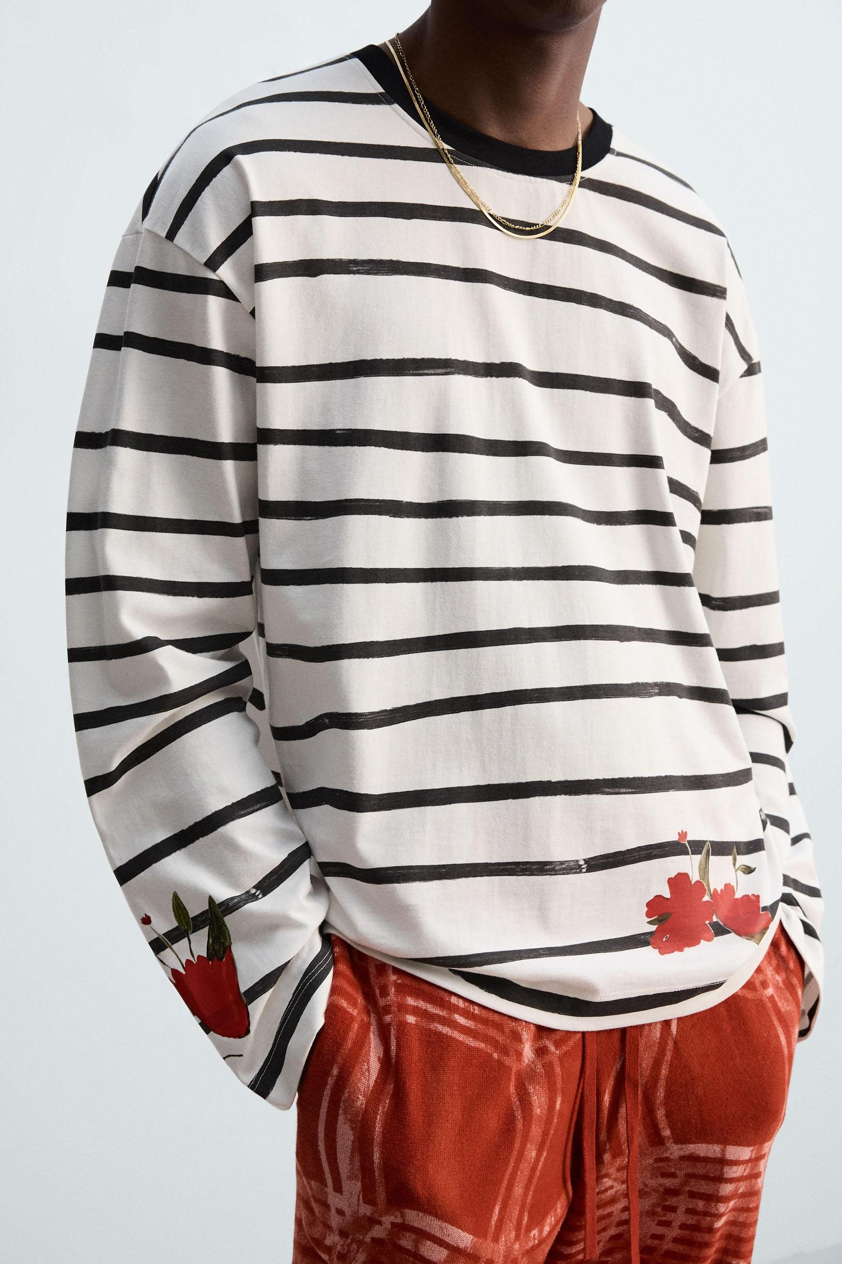 PRINTED STRIPED T-SHIRT © OTIS KWAME KYE QUAICOE Product Image