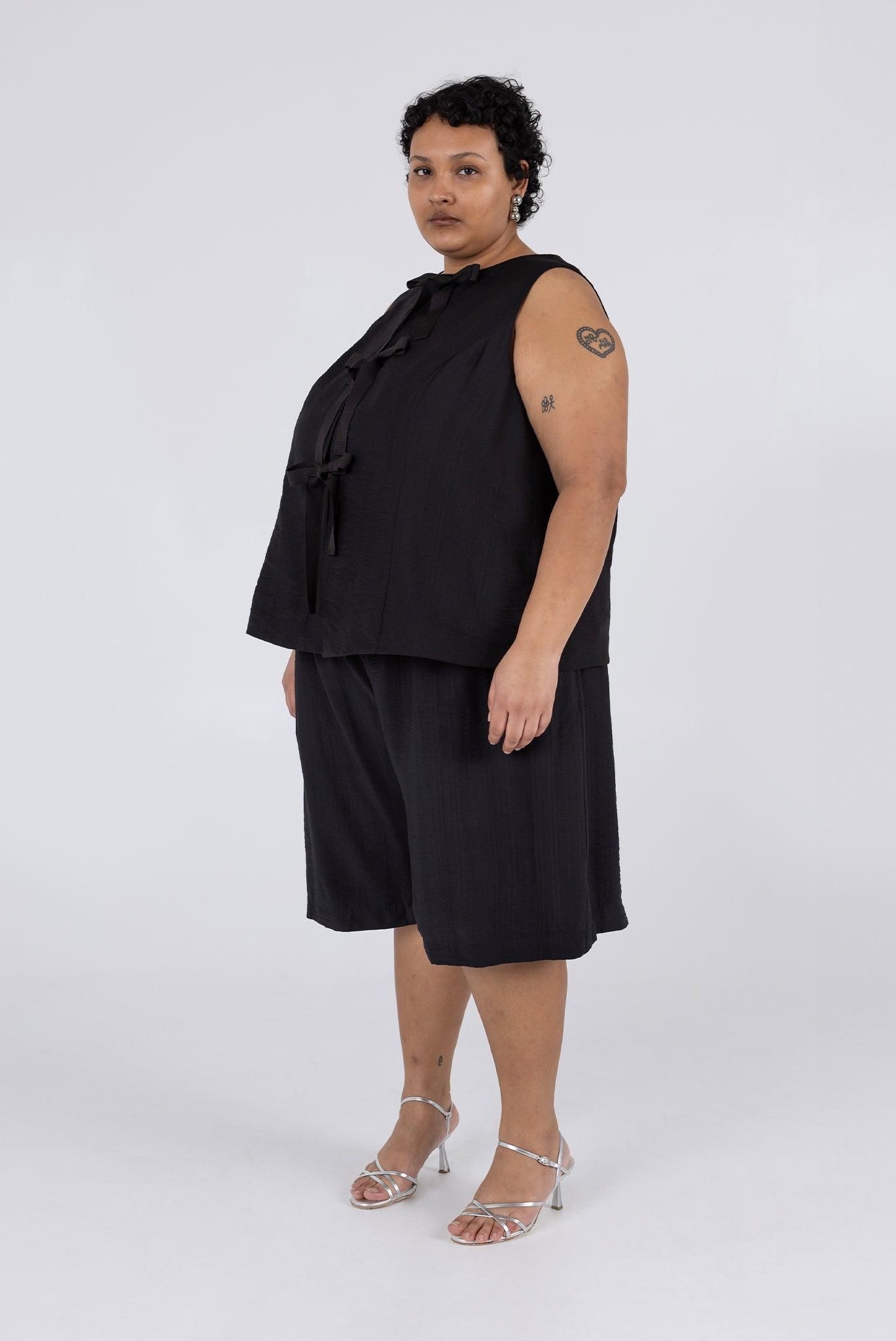 Sophie Short - Black Product Image