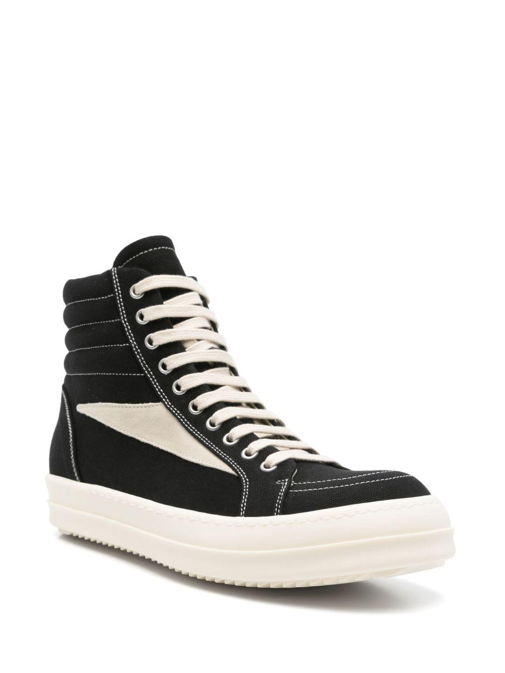 Vintage sneakers Product Image