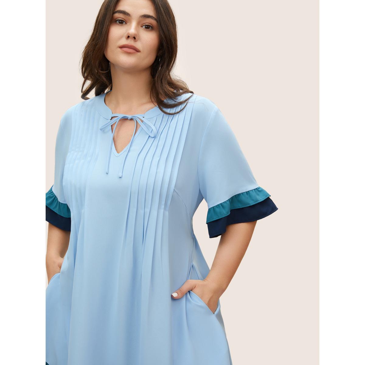 Plus Size Colorblock Contrast Tie Knot Ruffles Dress DarkBlue Women Casual Tucked seam Notched collar Half Sleeve Curvy BloomChic 12/L Product Image