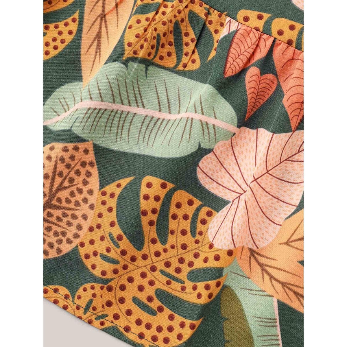 Plus Size Tropical Flowers Tiered Pockets Midi Dress Emerald Women Resort Non V-neck Short sleeve Curvy BloomChic 30/6X Product Image