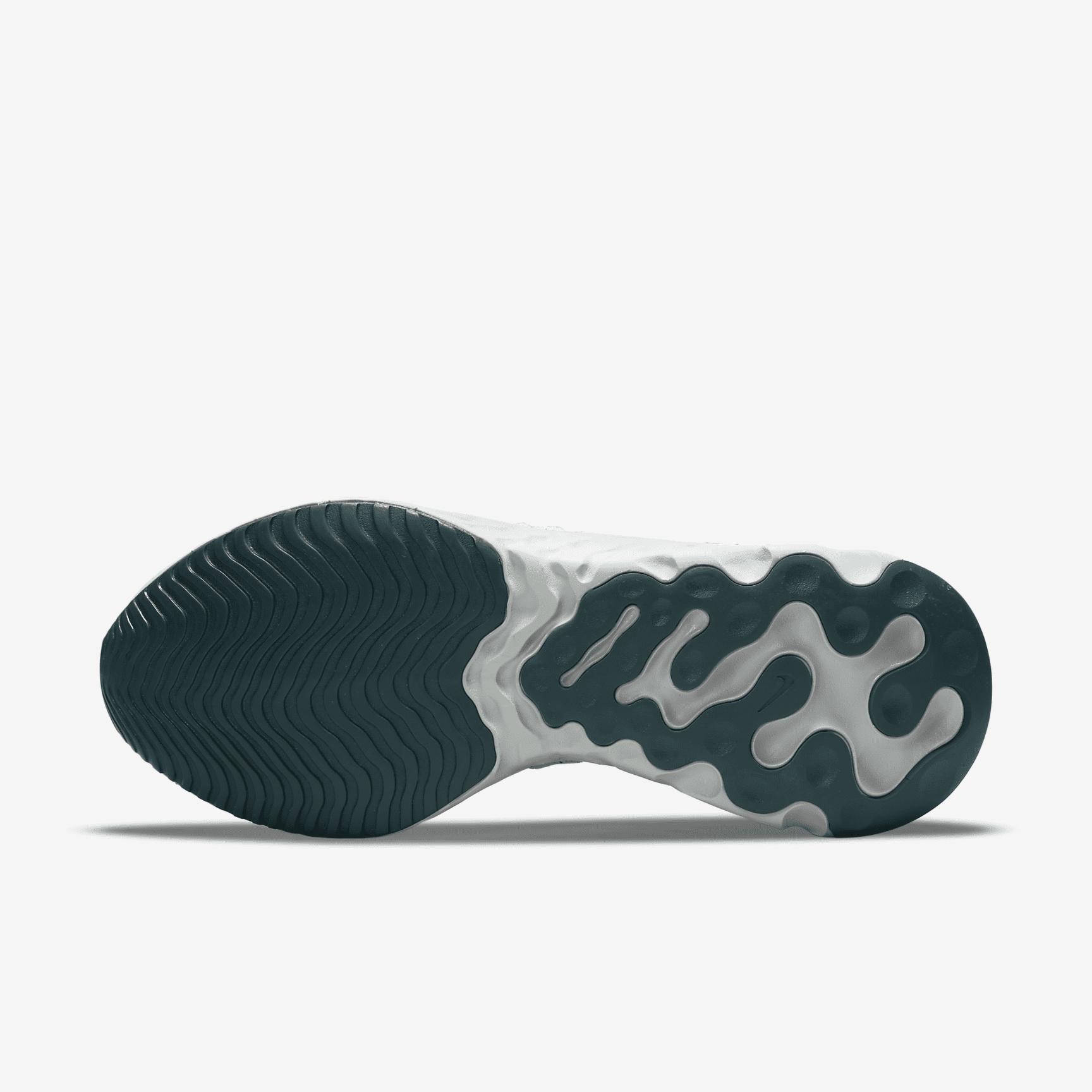 Nike React Phantom Run Flyknit 2 Women's Road Running Shoes Product Image