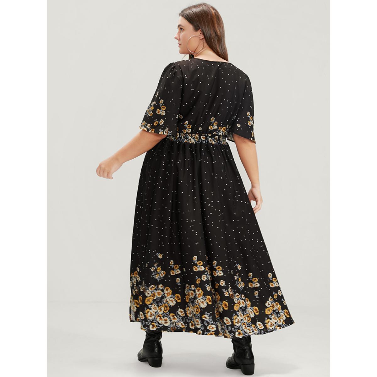 Plus Size Floral Pocket Split Hem Flutter Shirred Maxi Dress Black Women Casual Printed V-neck Half Sleeve Curvy Midi Dress BloomChic 10/M Product Image