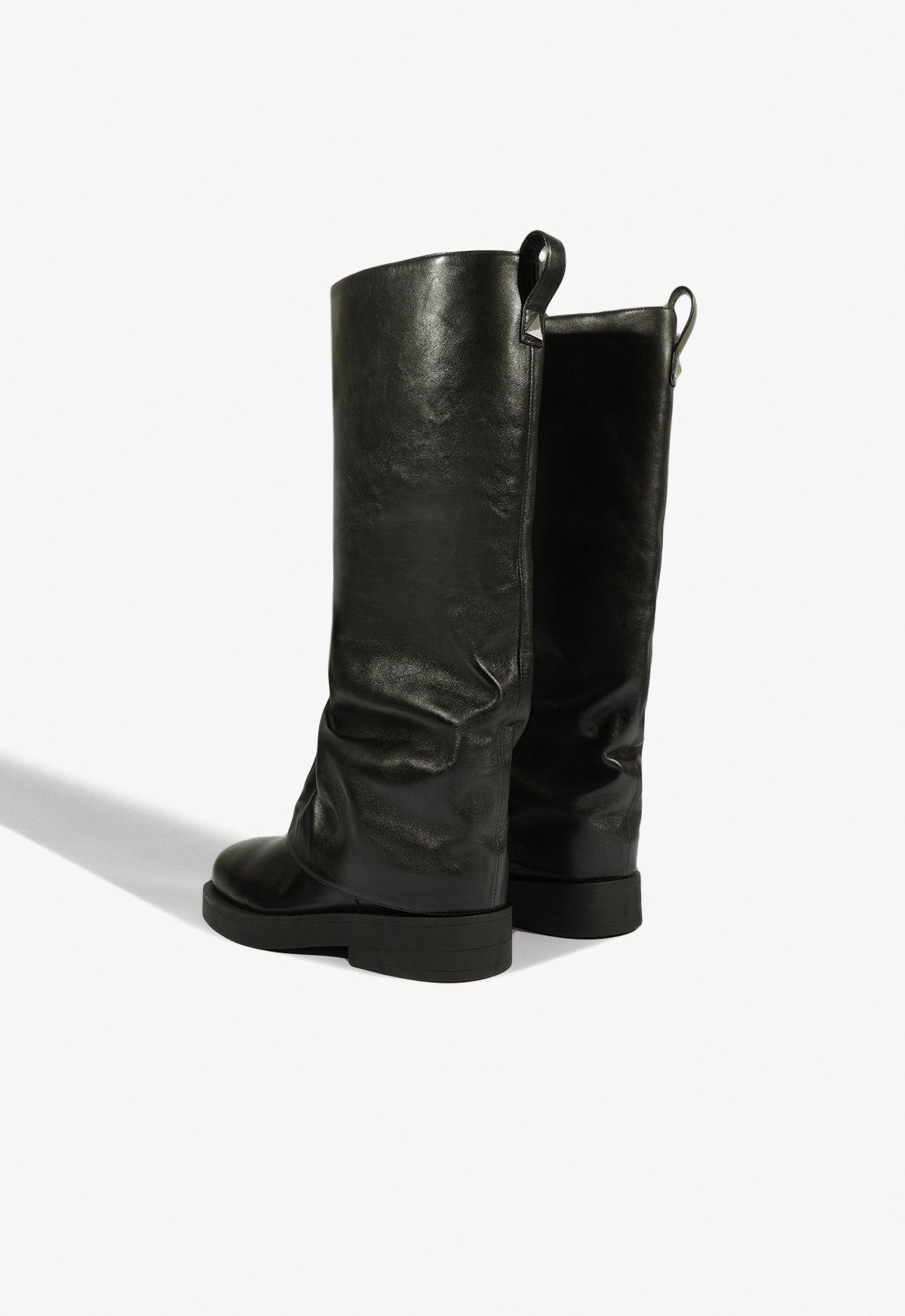 Keira Up Cloak Boot Female Product Image