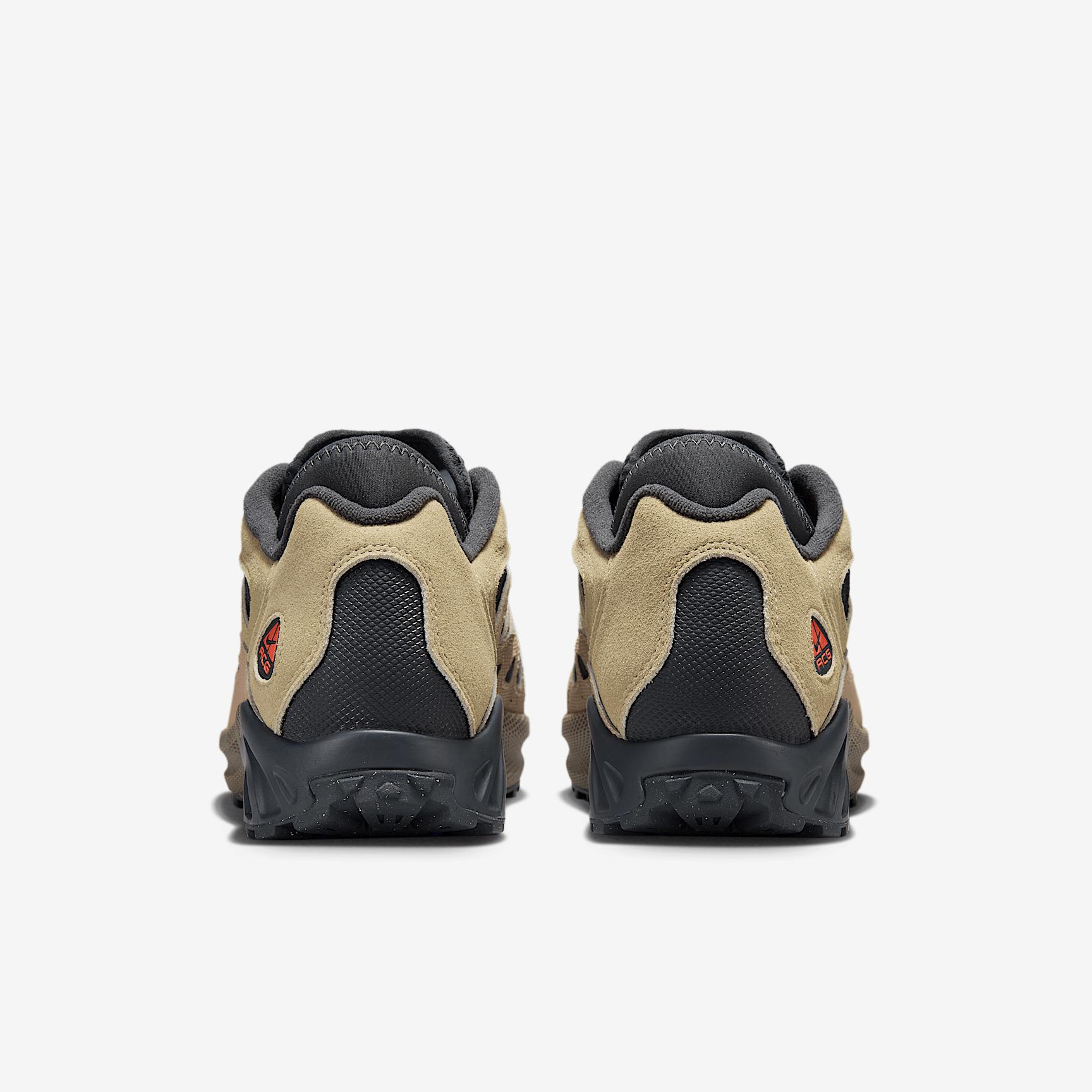 Men's Nike ACG Air Exploraid Shoes Product Image