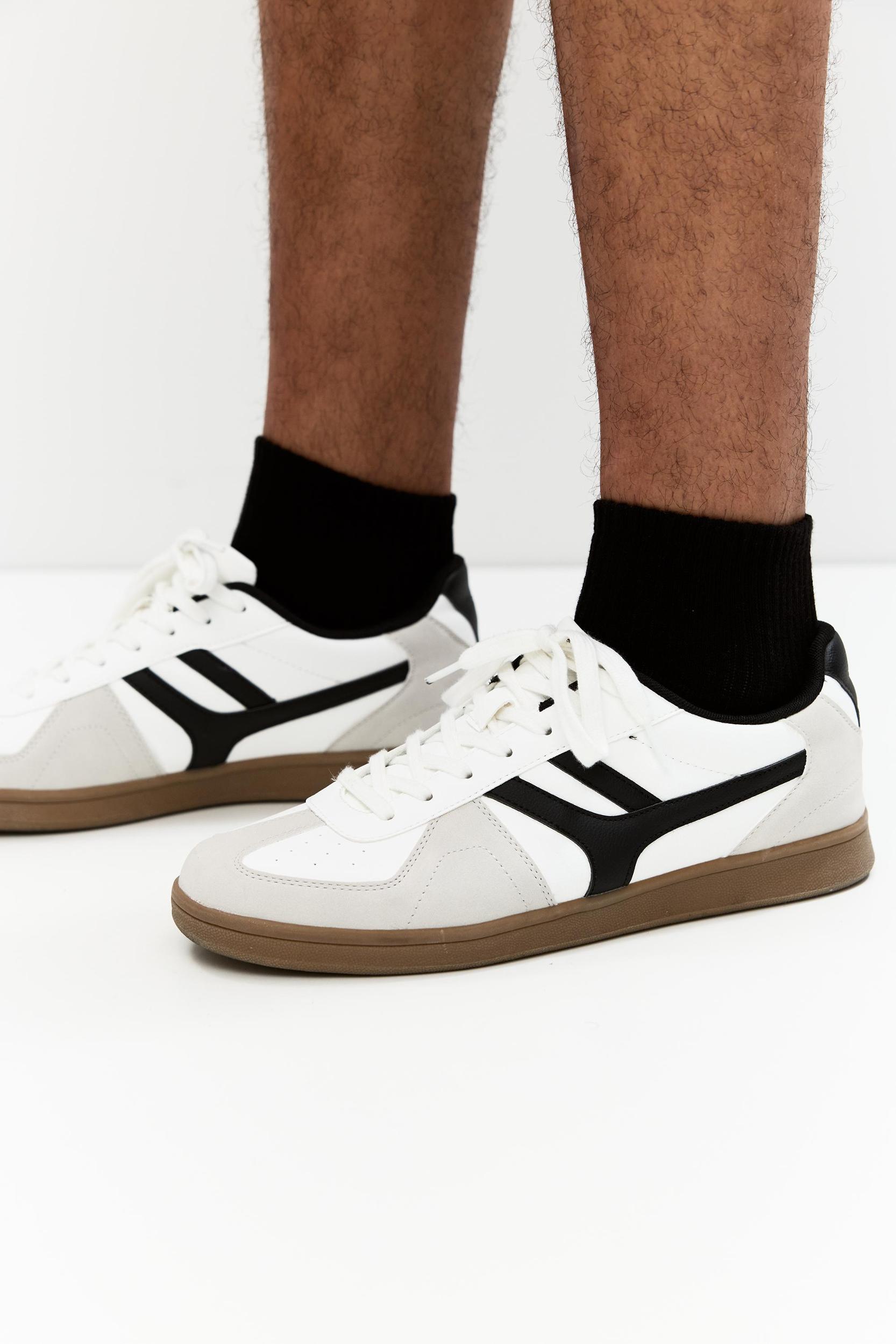 Pack of 3 pairs of black ankle socks Product Image