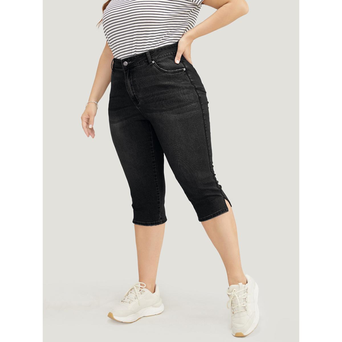 Plus Size Very Stretchy Medium Wash Split Hem Knee Denim Shorts Women Black High stretch Dailywear Pocket Casual Denim Shorts BloomChic 20/2X Product Image