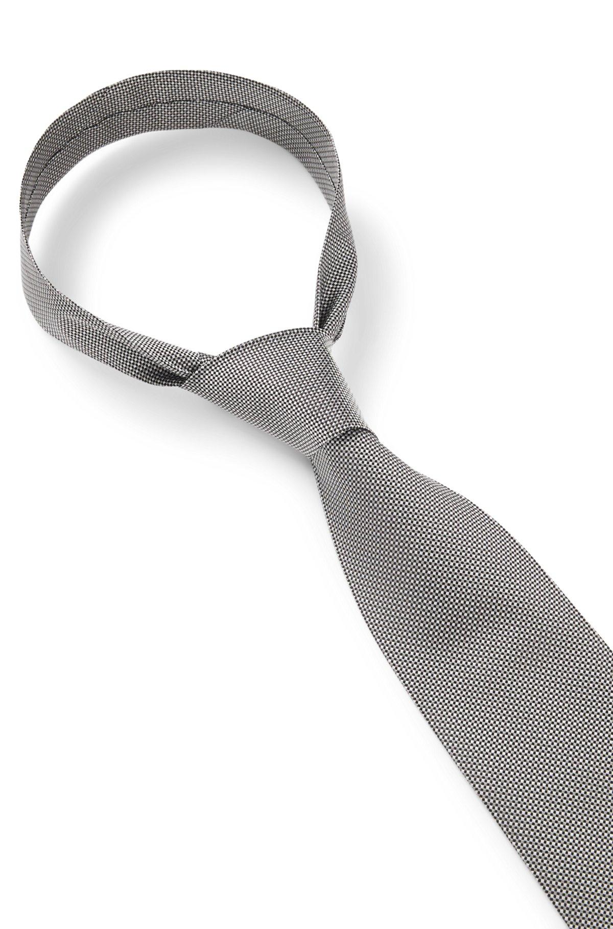 Jacquard-pattern tie in a silk blend Product Image