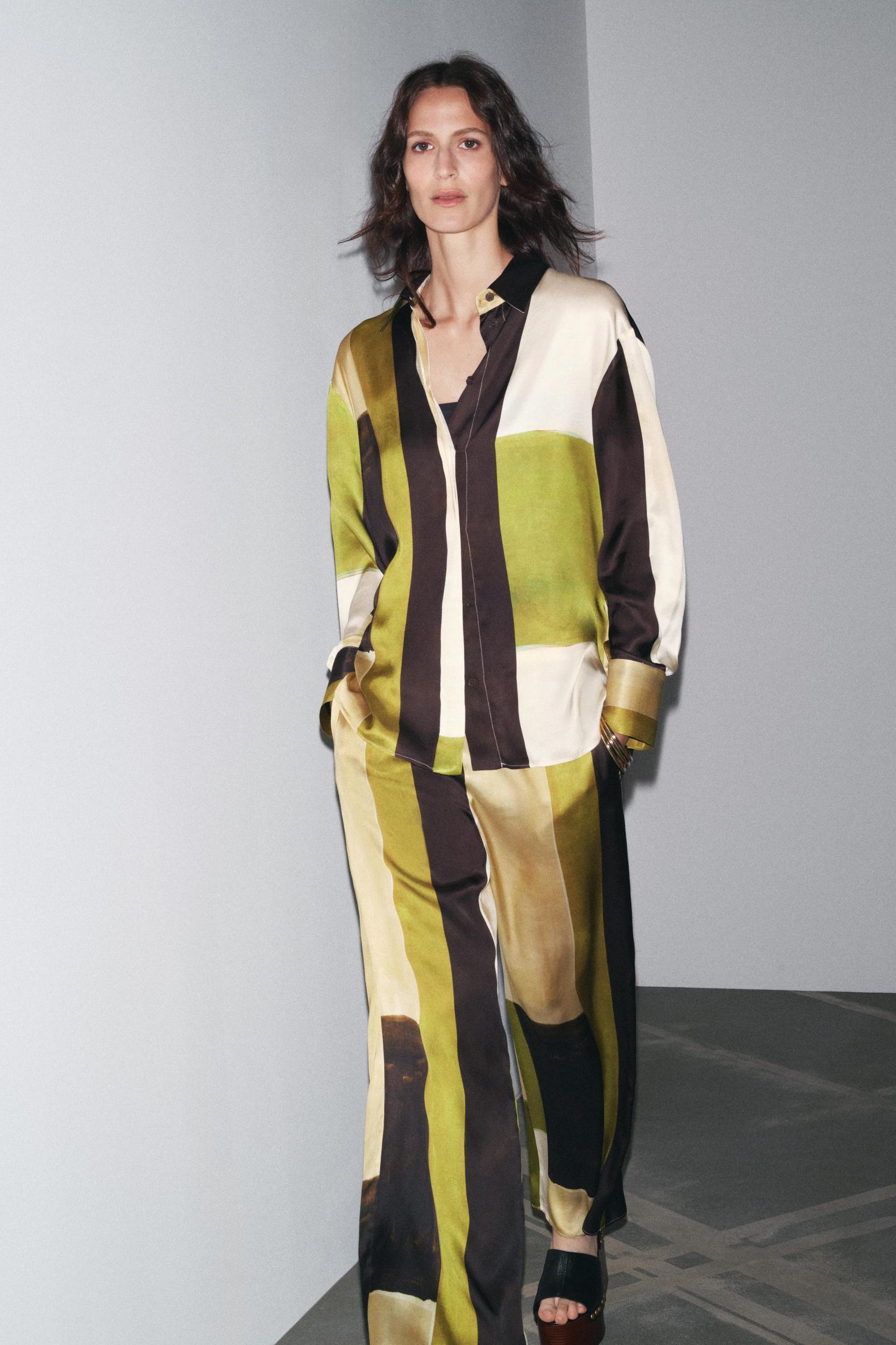 PRINTED SATIN EFFECT SHIRT Product Image