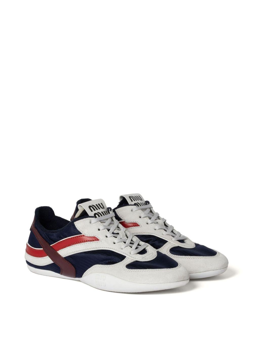 Gymnasium sneakers  Product Image