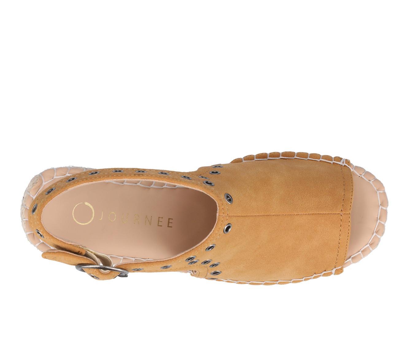 Women's Journee Collection Crisie Wedges Product Image