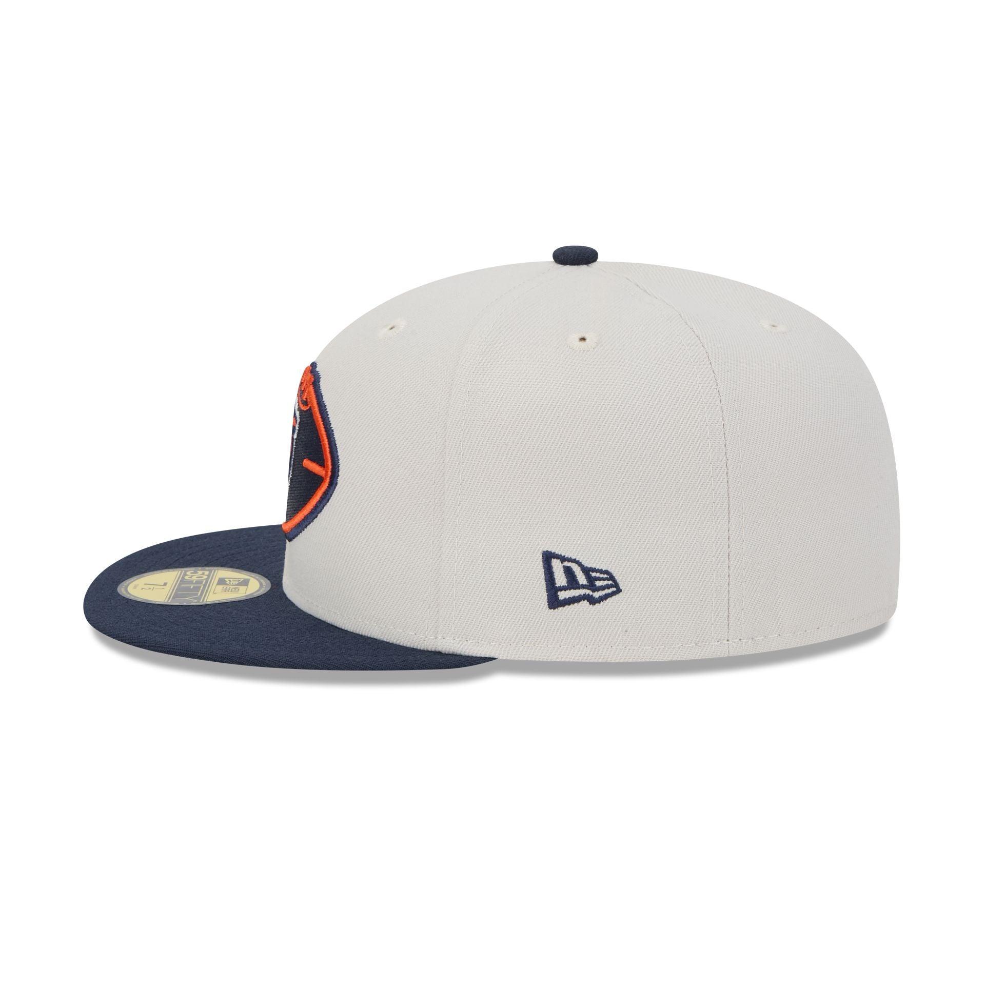New York Knicks Satin Pin 9FIFTY Snapback Hat Male Product Image