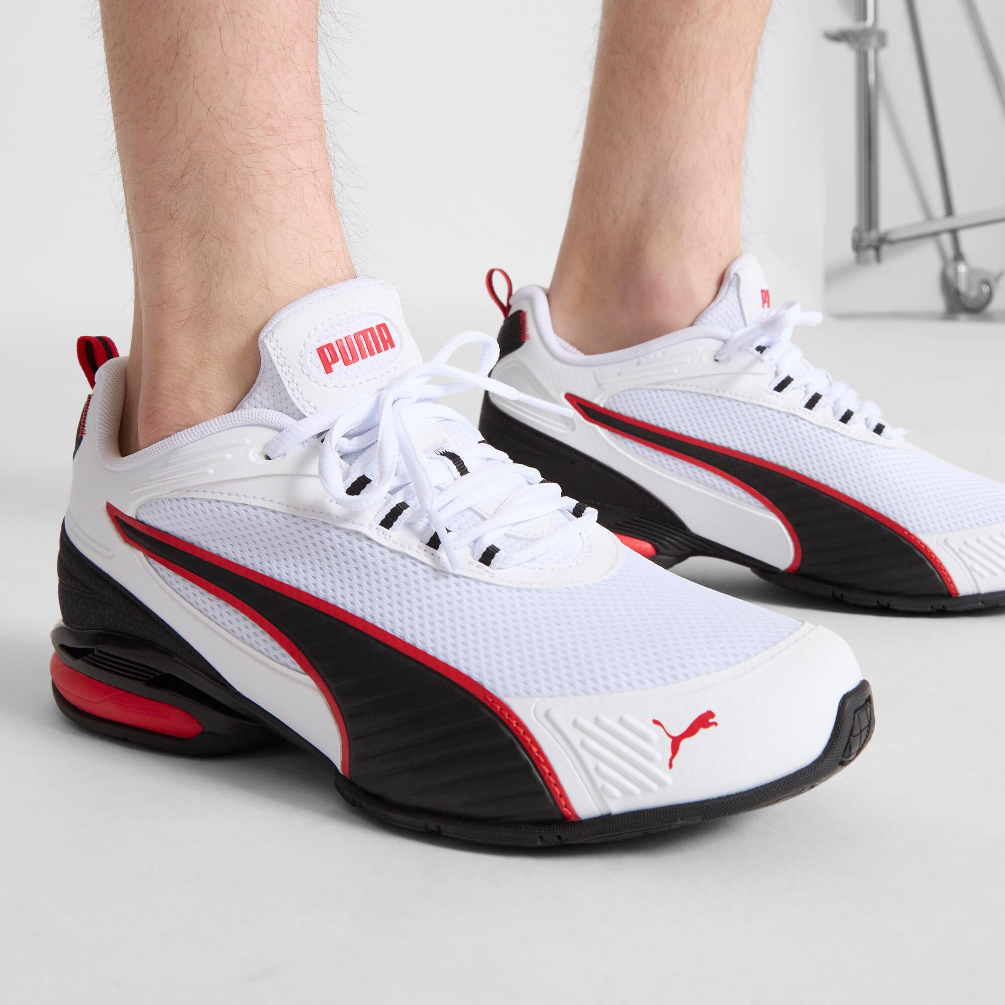 Magnetic Men's Sneakers Product Image