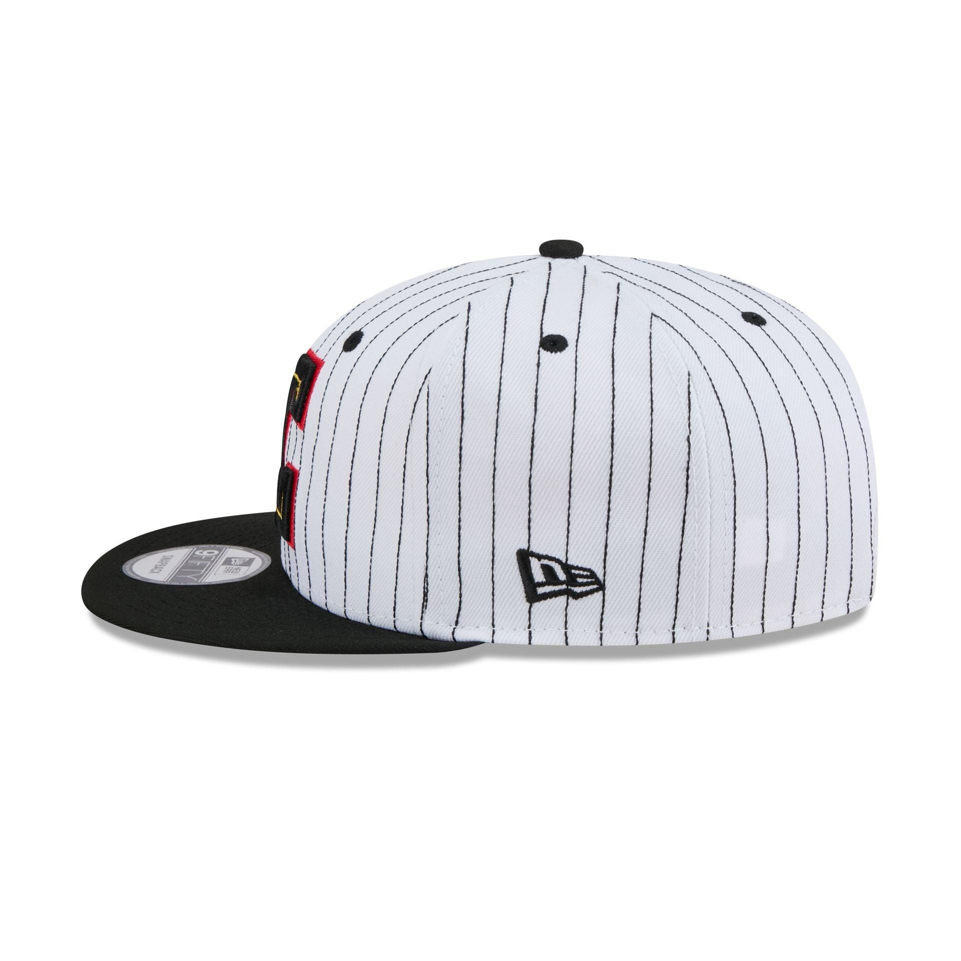 Chicago Blackhawks Deceptor Pinstripe 9FIFTY Snapback Hat Male Product Image