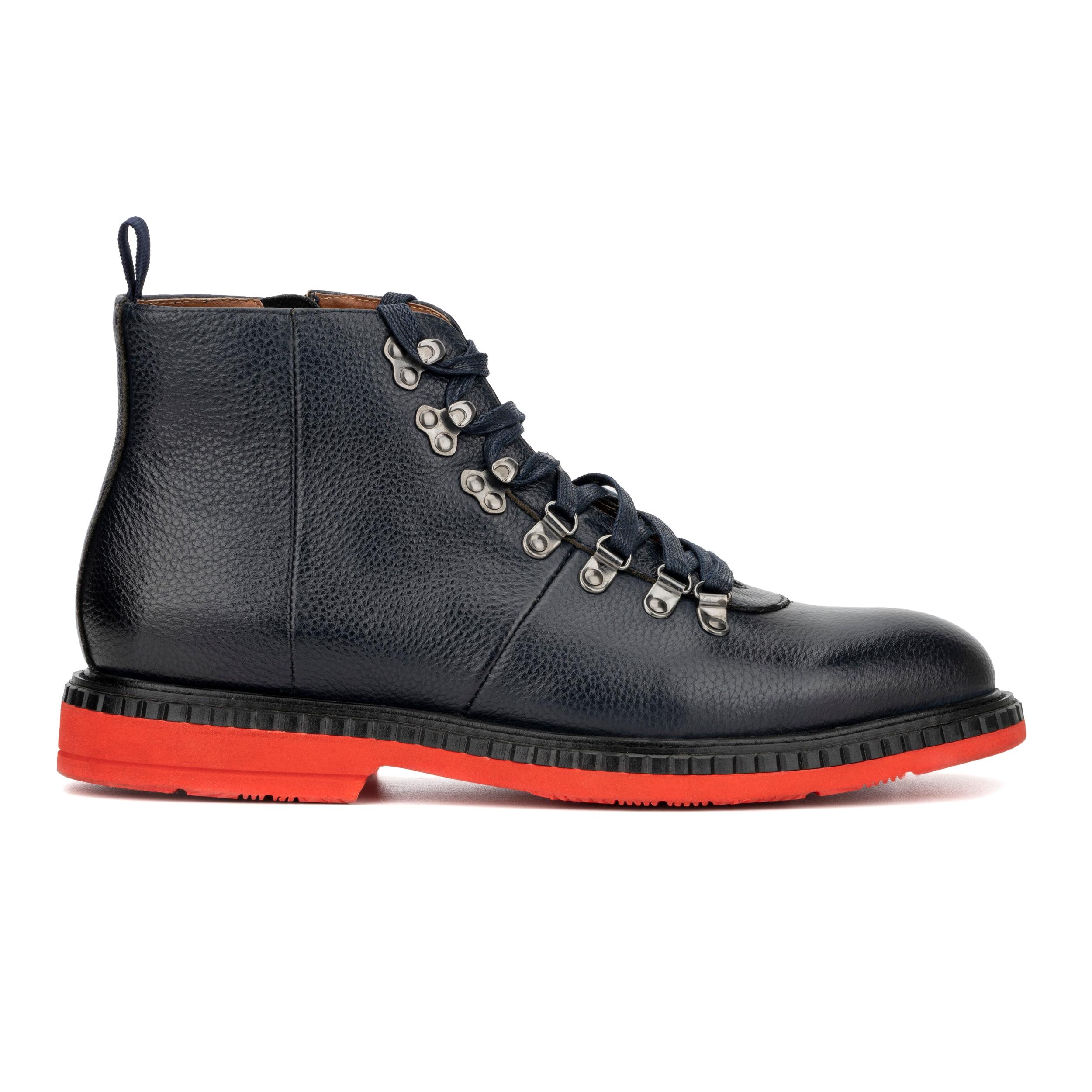 Vintage Foundry Co. Men's Hayden Chukka Boot Product Image