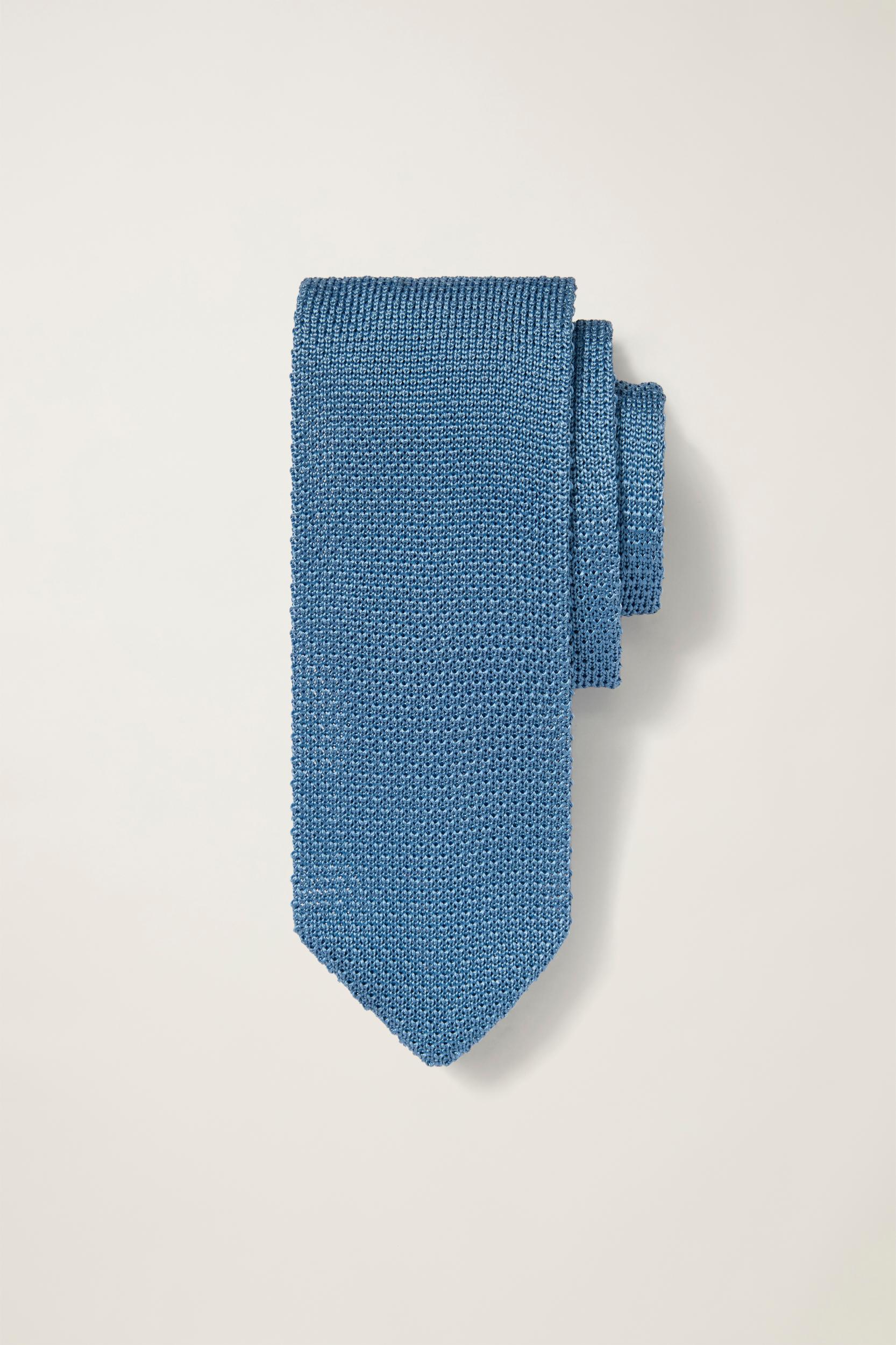 Premium Necktie Product Image