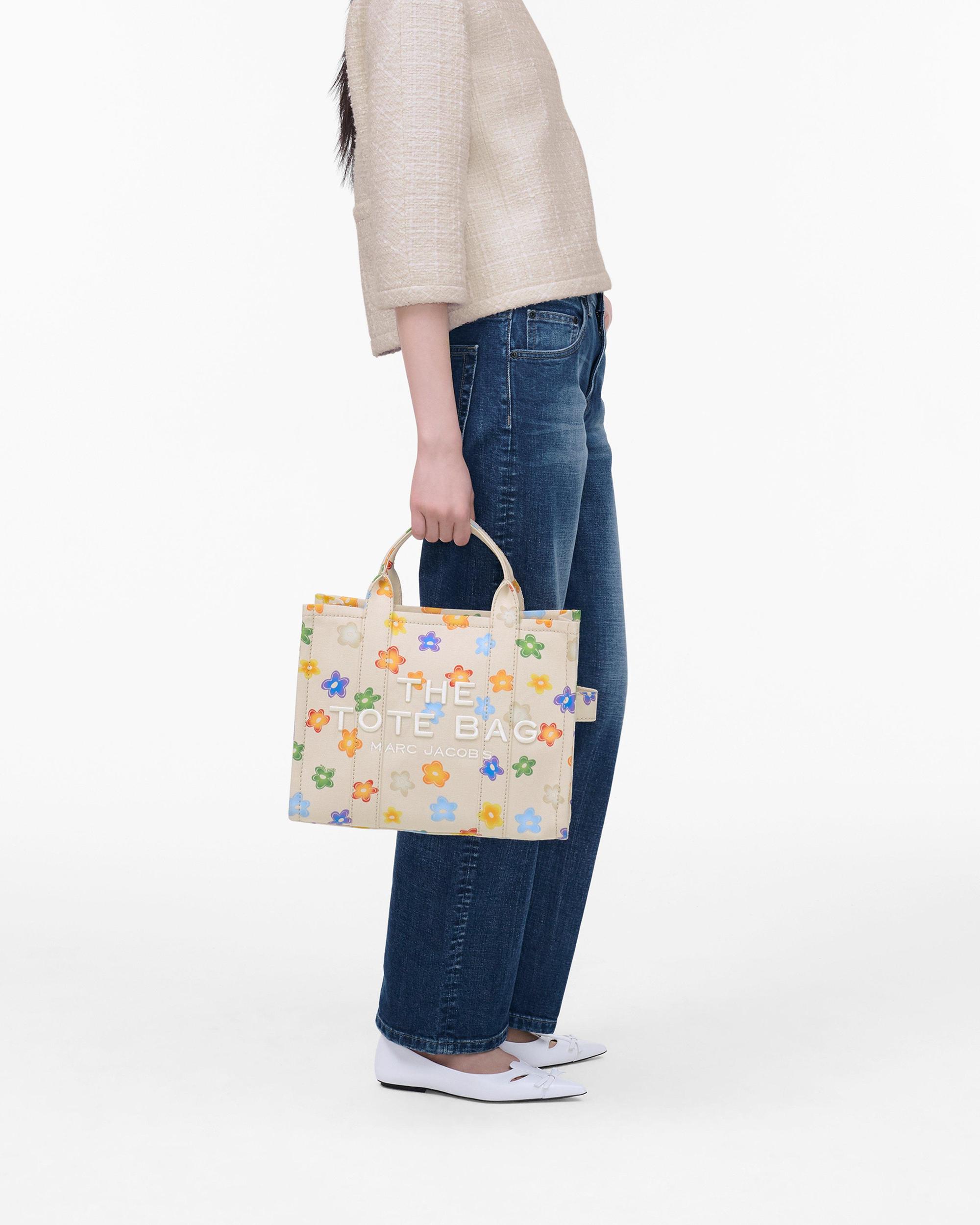 The Cargo Canvas Medium Tote Bag Product Image