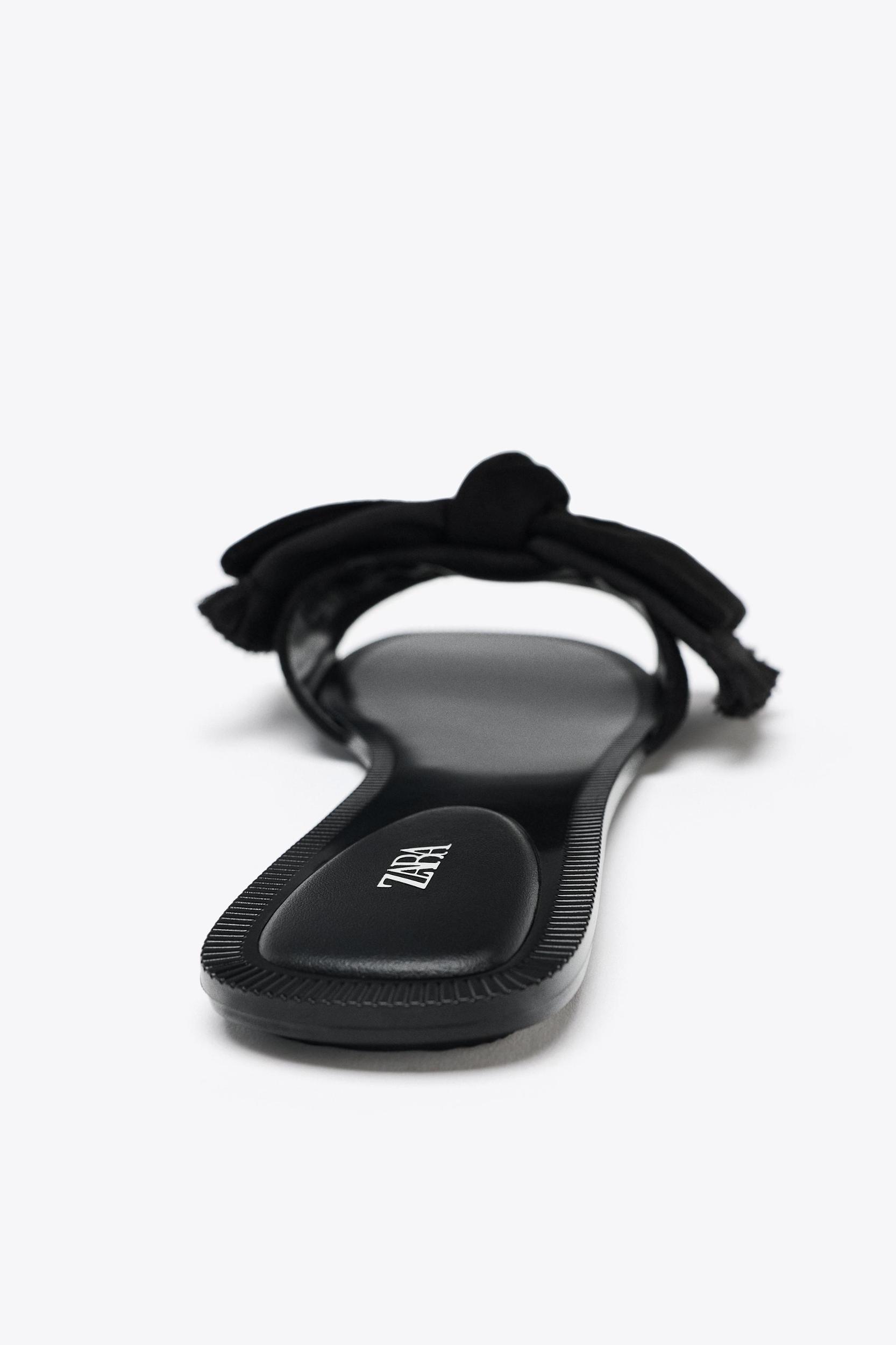 SPLIT LEATHER BOW SANDALS Product Image