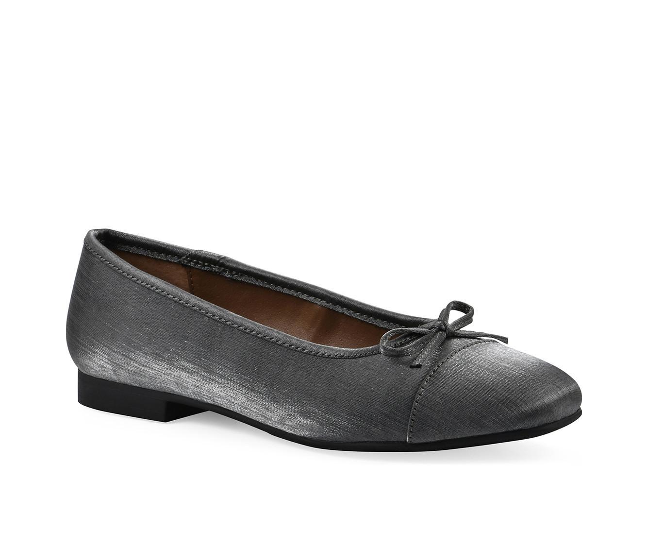 Women's White Mountain Bocci Flats Product Image