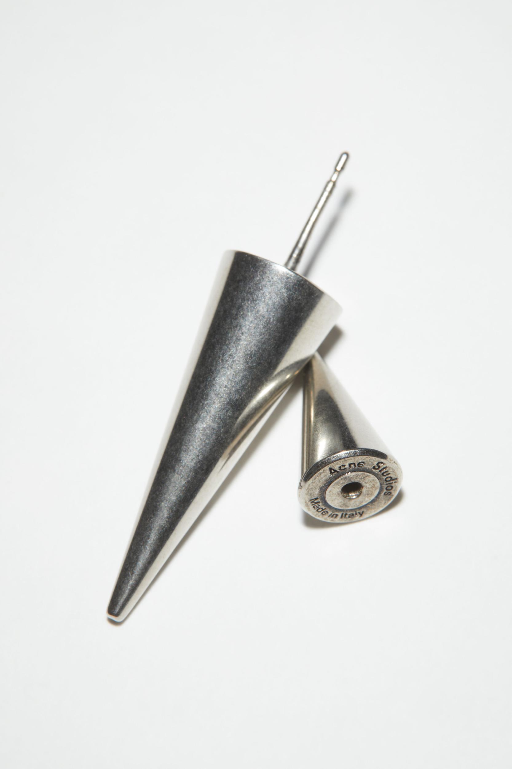 Spike earrings Product Image