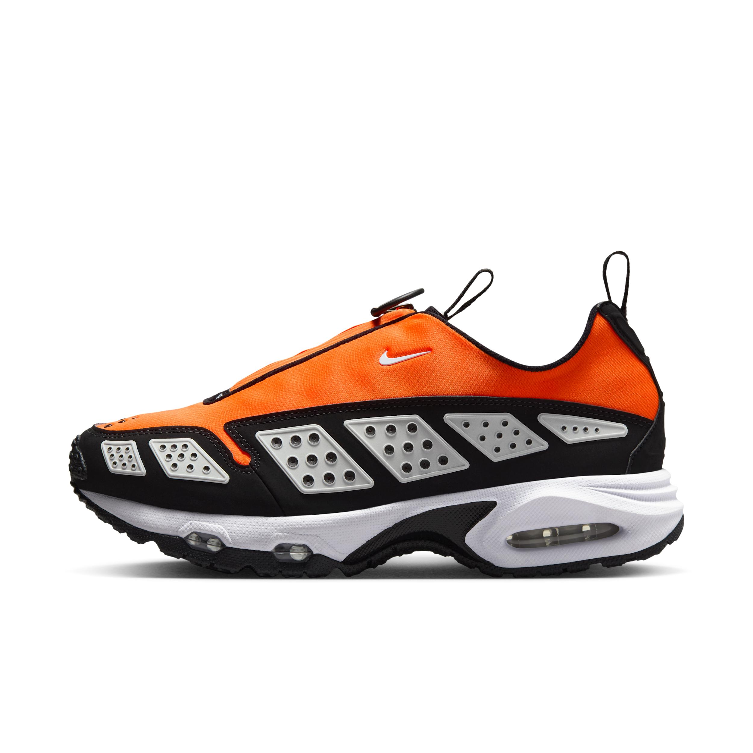 Nike Womens Air Max SNDR Shoes | FZ2068-800 Product Image
