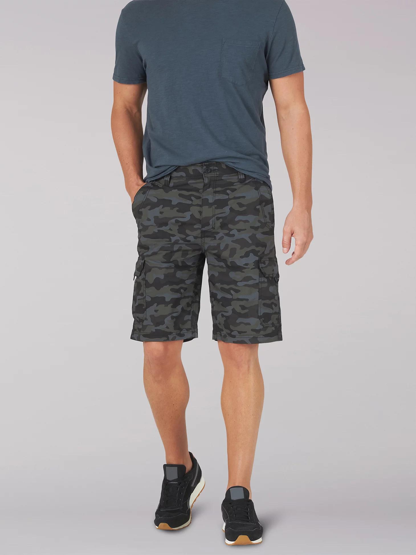 Men's Extreme Motion Crossroad Cargo Short | Men's Shorts | Lee® Product Image
