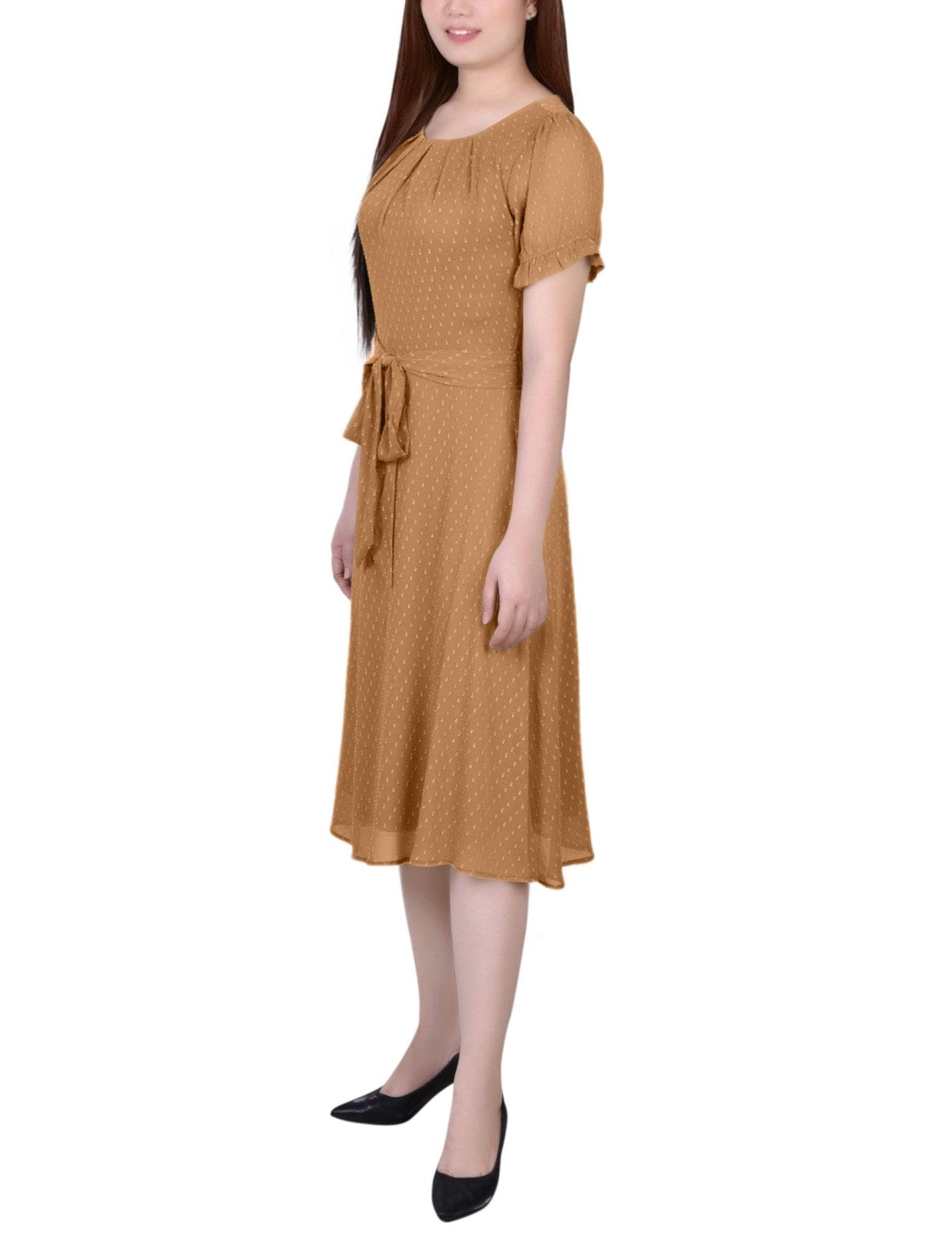 Meerkat Rectangle Short Sleeve Belted Swiss Dot Dress - Petite Product Image