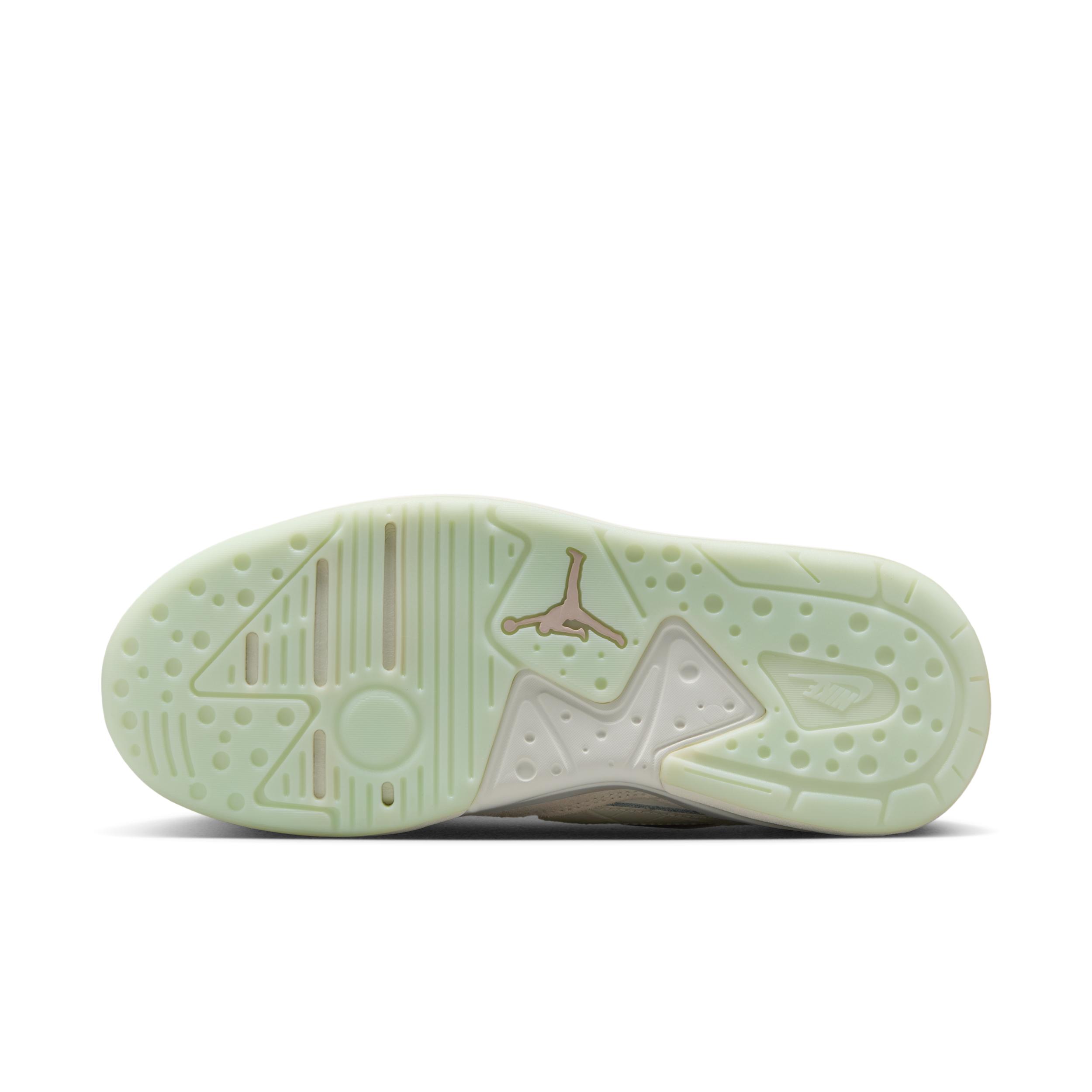 Women's Jordan CMFT Era Shoes Product Image