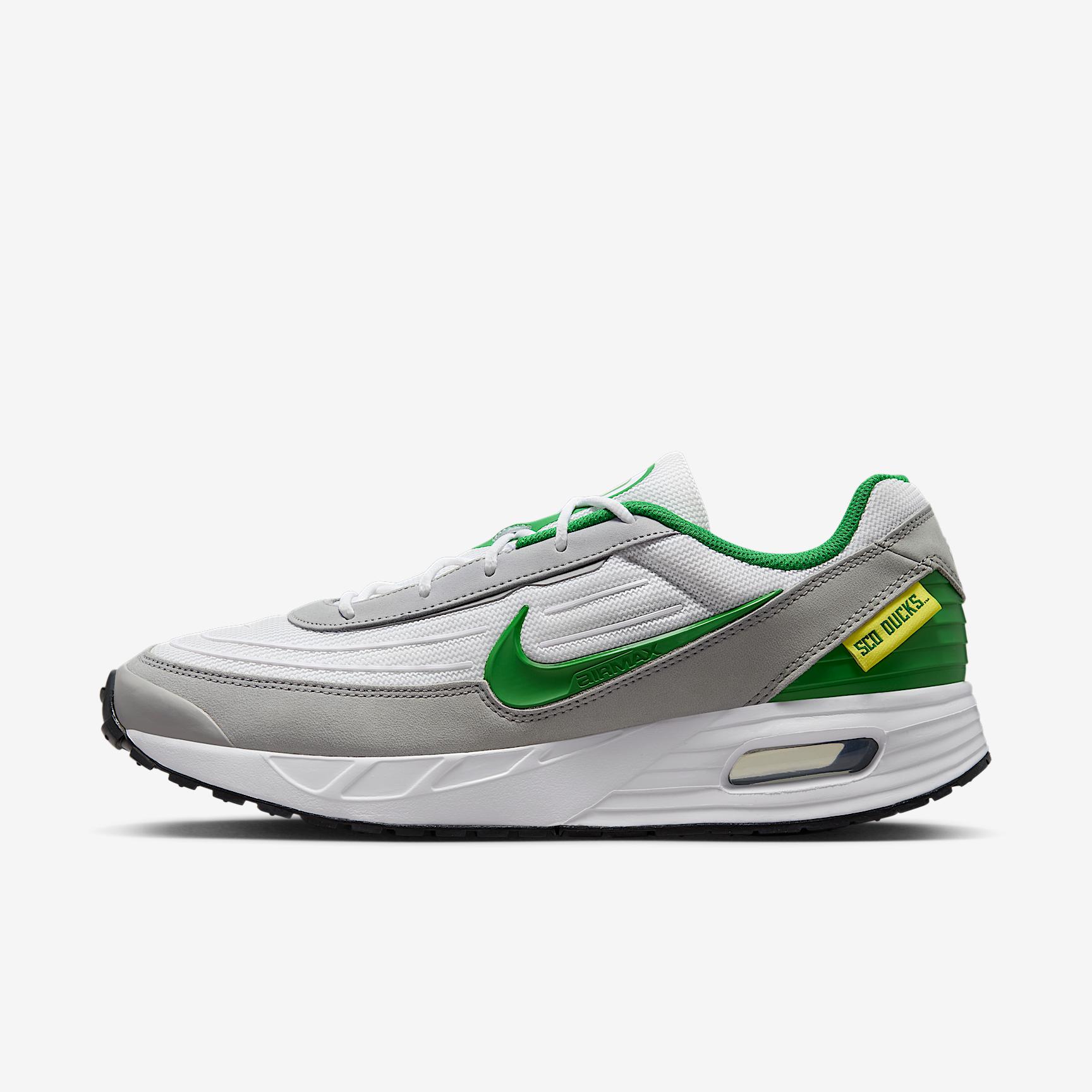 Nike College Air Max Verse (Oregon) Men's Shoes Product Image