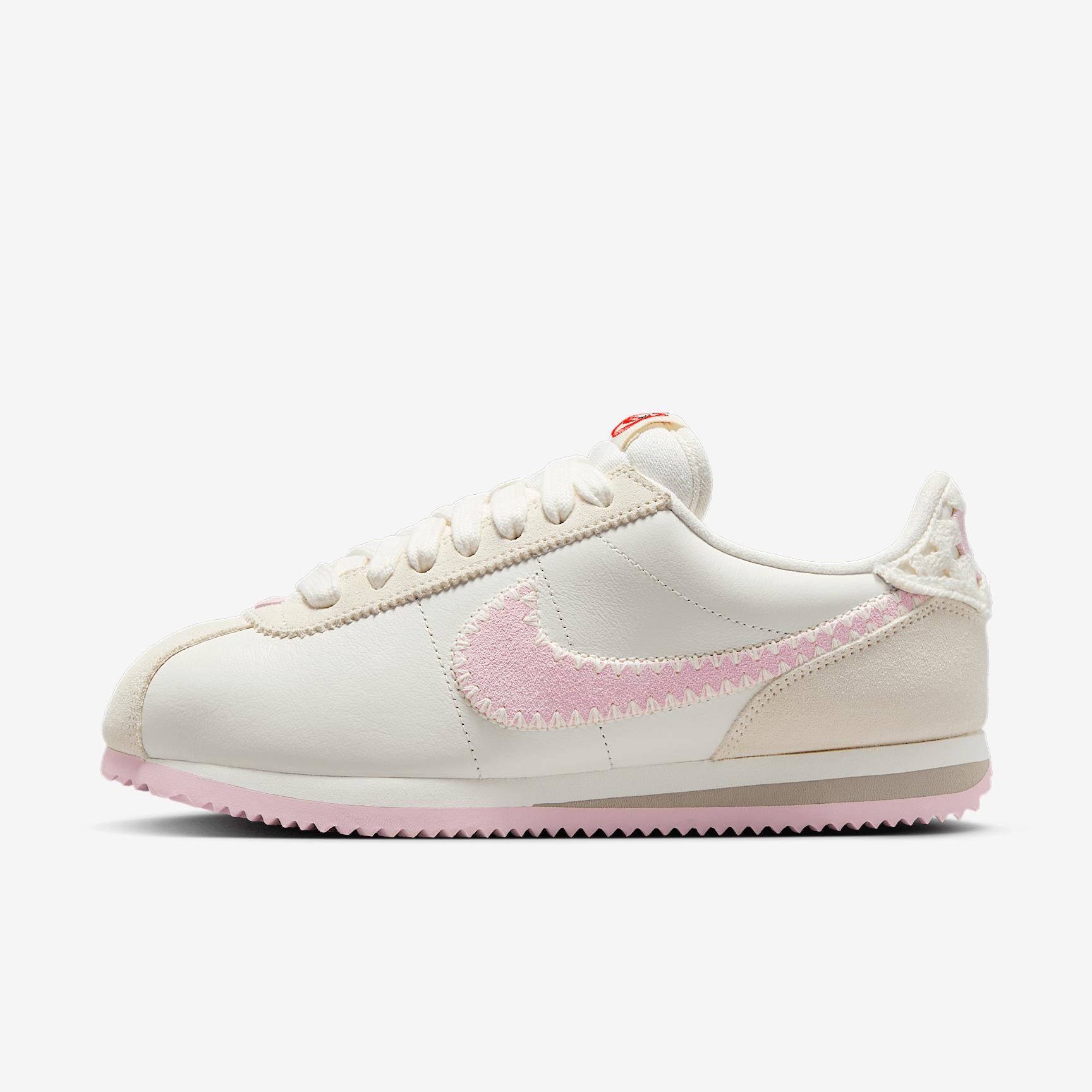 Womens Nike Cortez Leather Casual Shoes Product Image