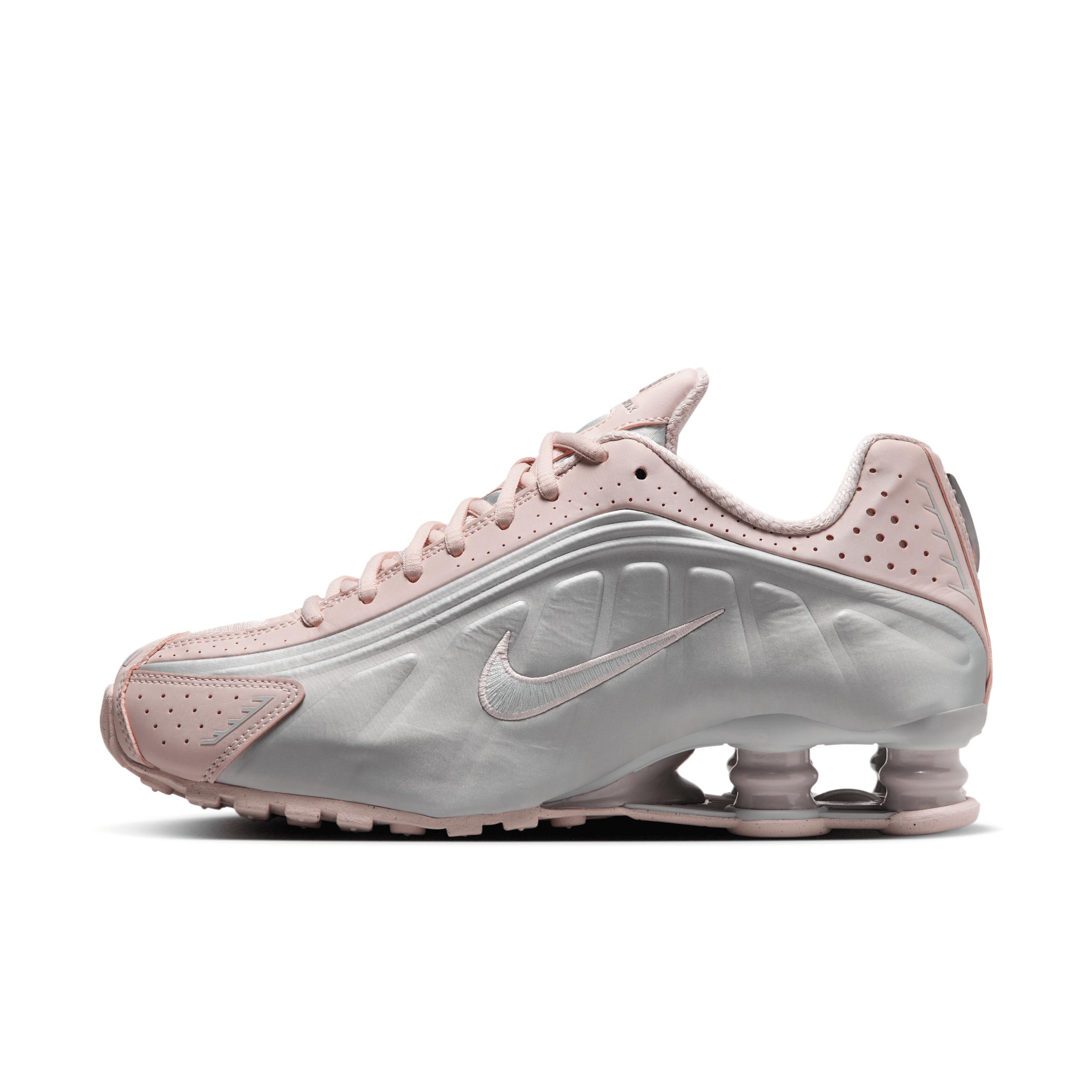 Nike Womens Shox R4 Shoes | AR3565-007 Product Image