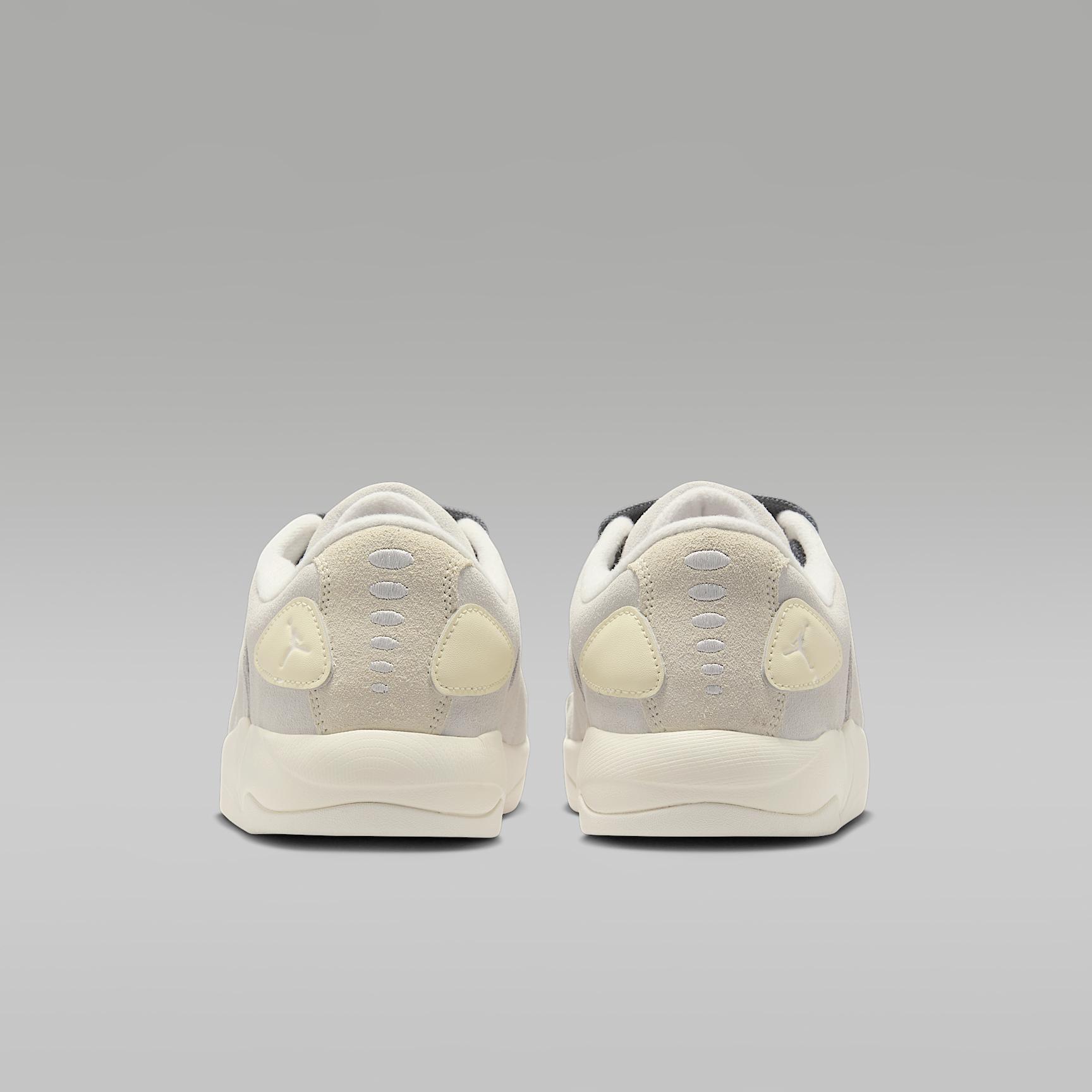 Mens Jordan Session Shoes | IB3731-002 Product Image