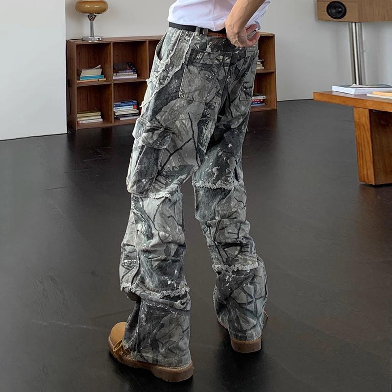 Men's High Street Retro Camouflage Multi-Pocket Jeans Product Image