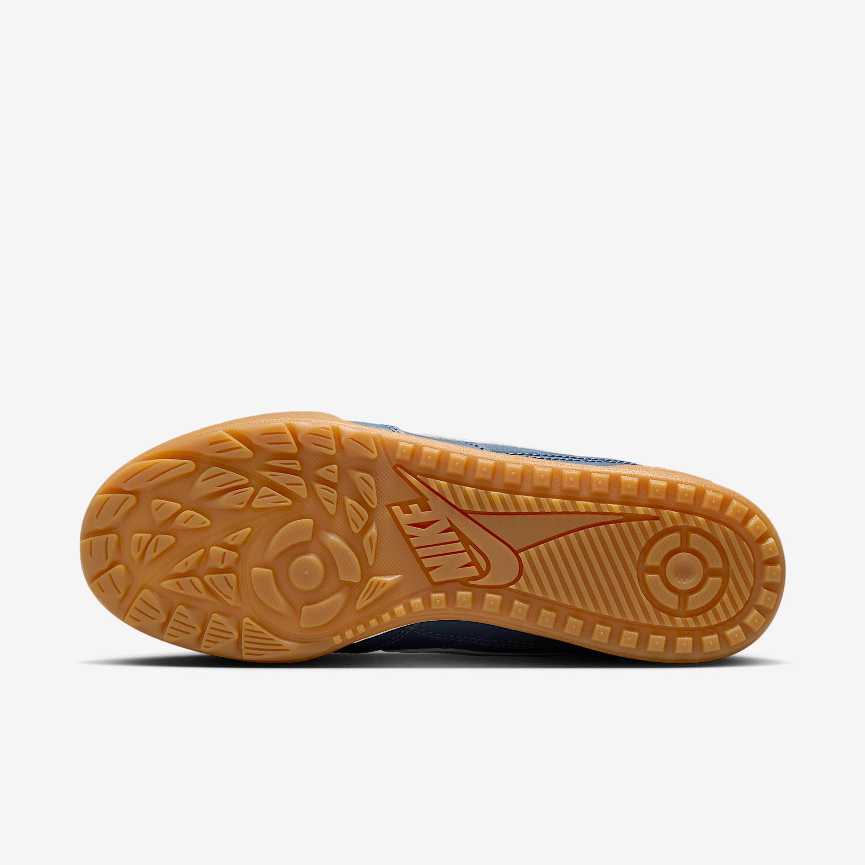 Nike Womens Terra Manta Shoes | HQ1940-400 Product Image
