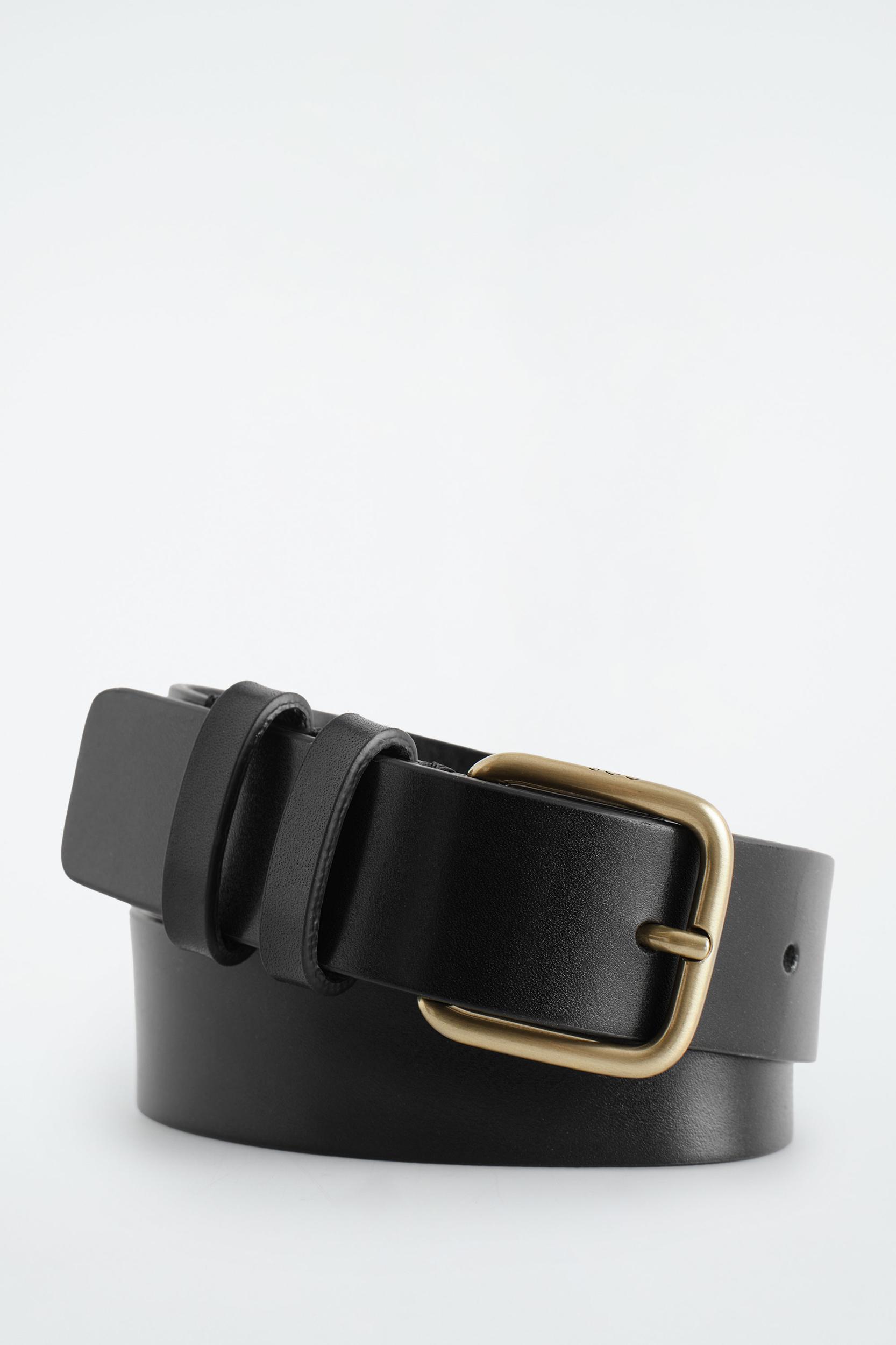 CLASSIC LEATHER BELT Product Image