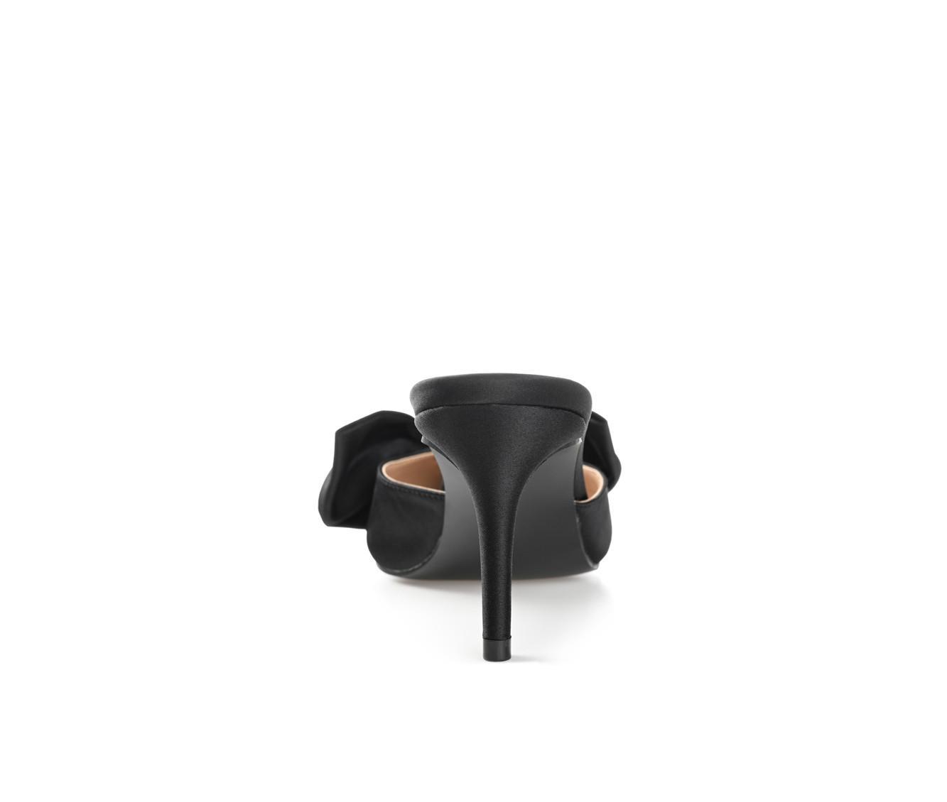 Women's Journee Collection Tiarra Pumps Product Image