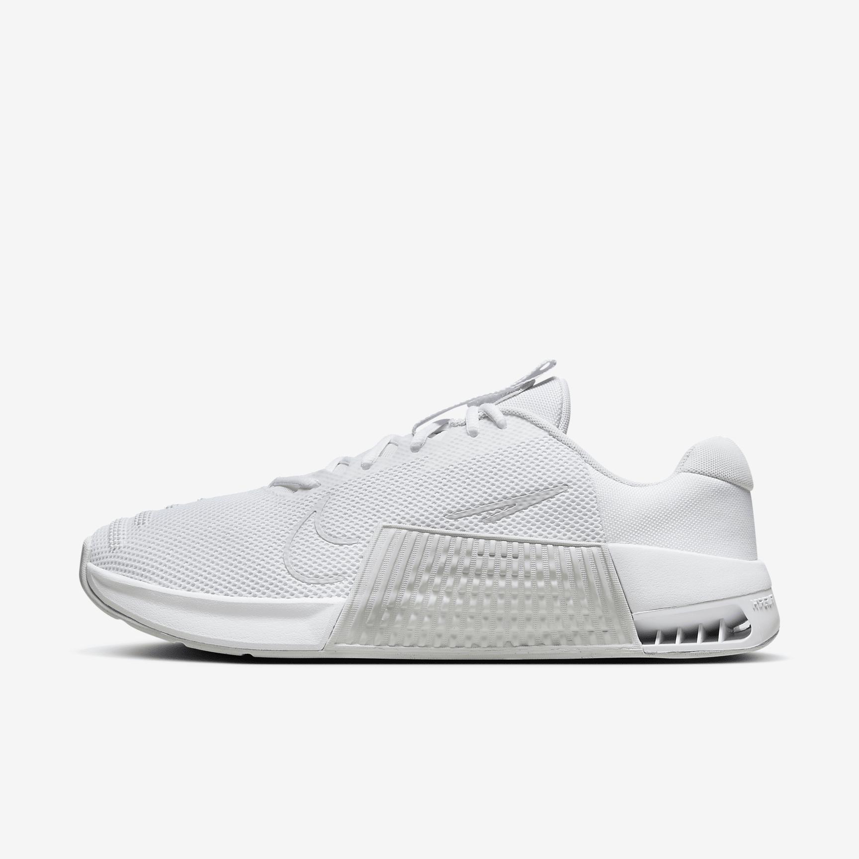Nike Mens Metcon 9 Workout Shoes | DZ2617-103 Product Image