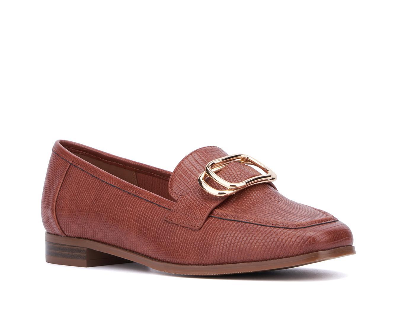 Women's Gloria Vanderbilt Rita Loafers Product Image